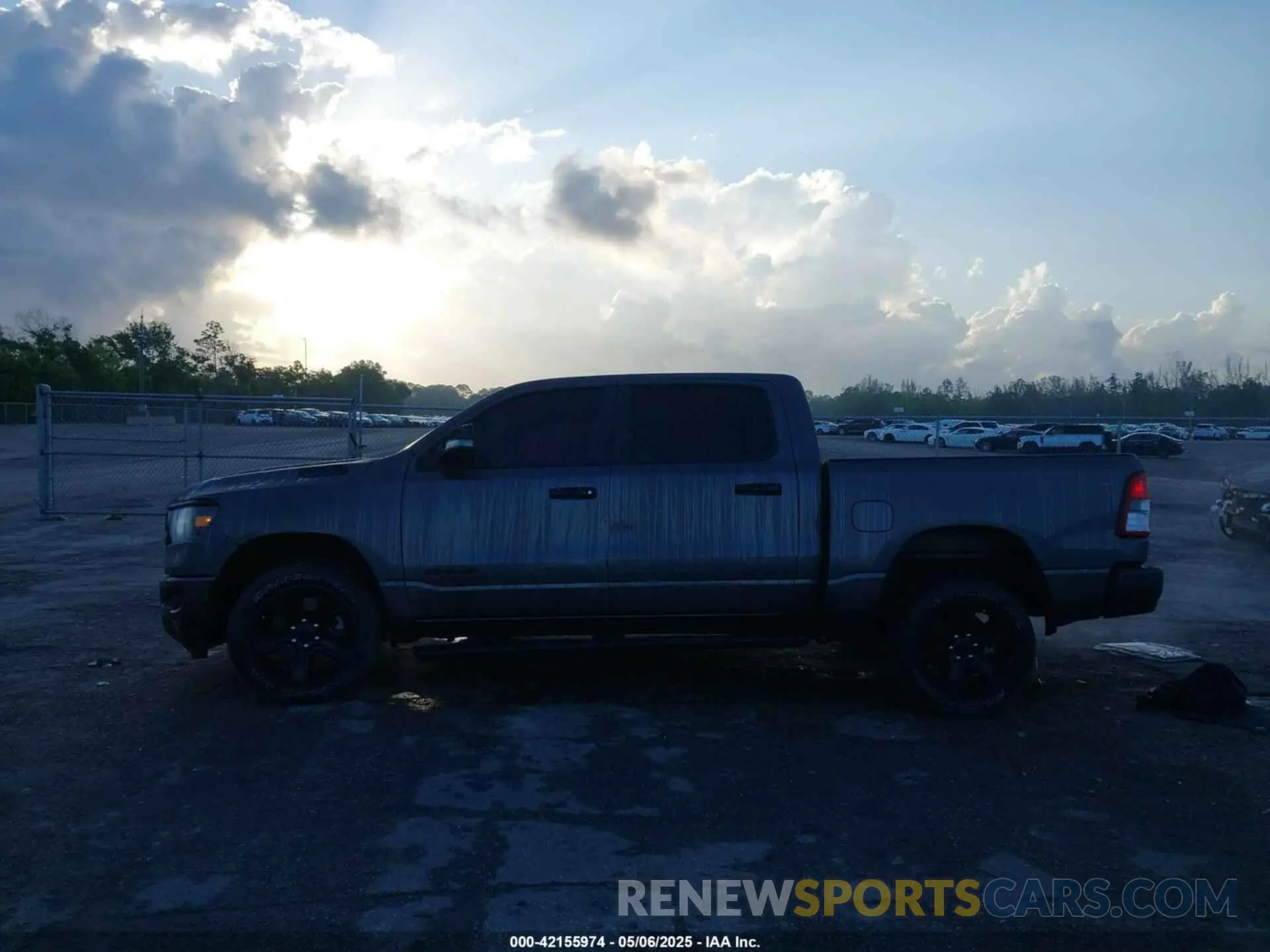 14 Photograph of a damaged car 1C6RRFFG1PN644440 RAM 1500 2023