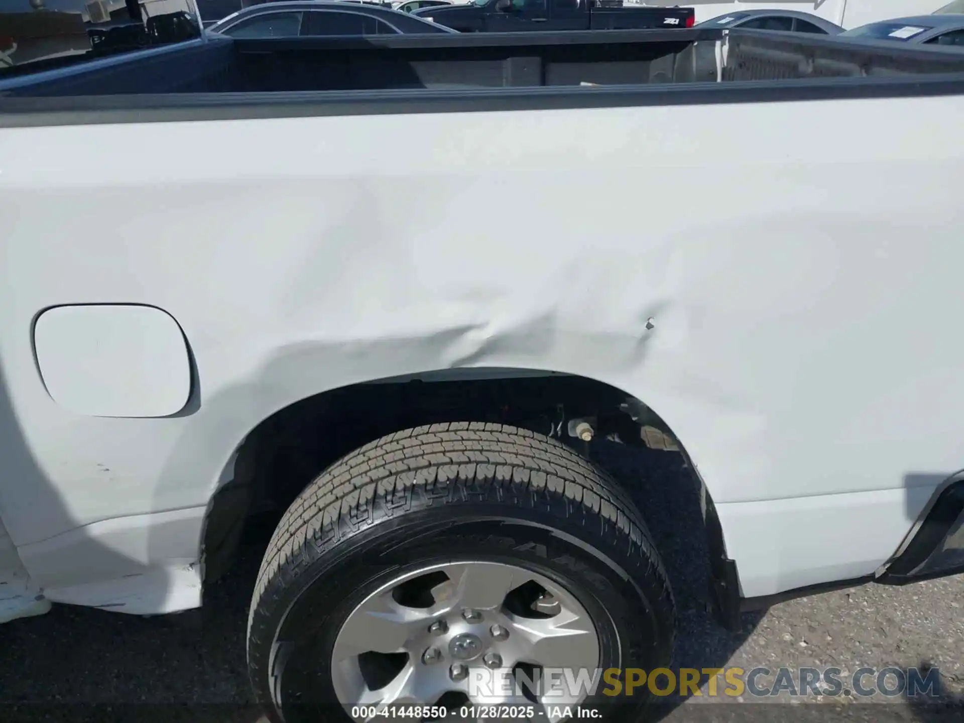 19 Photograph of a damaged car 1C6RRFFG2PN560904 RAM 1500 2023