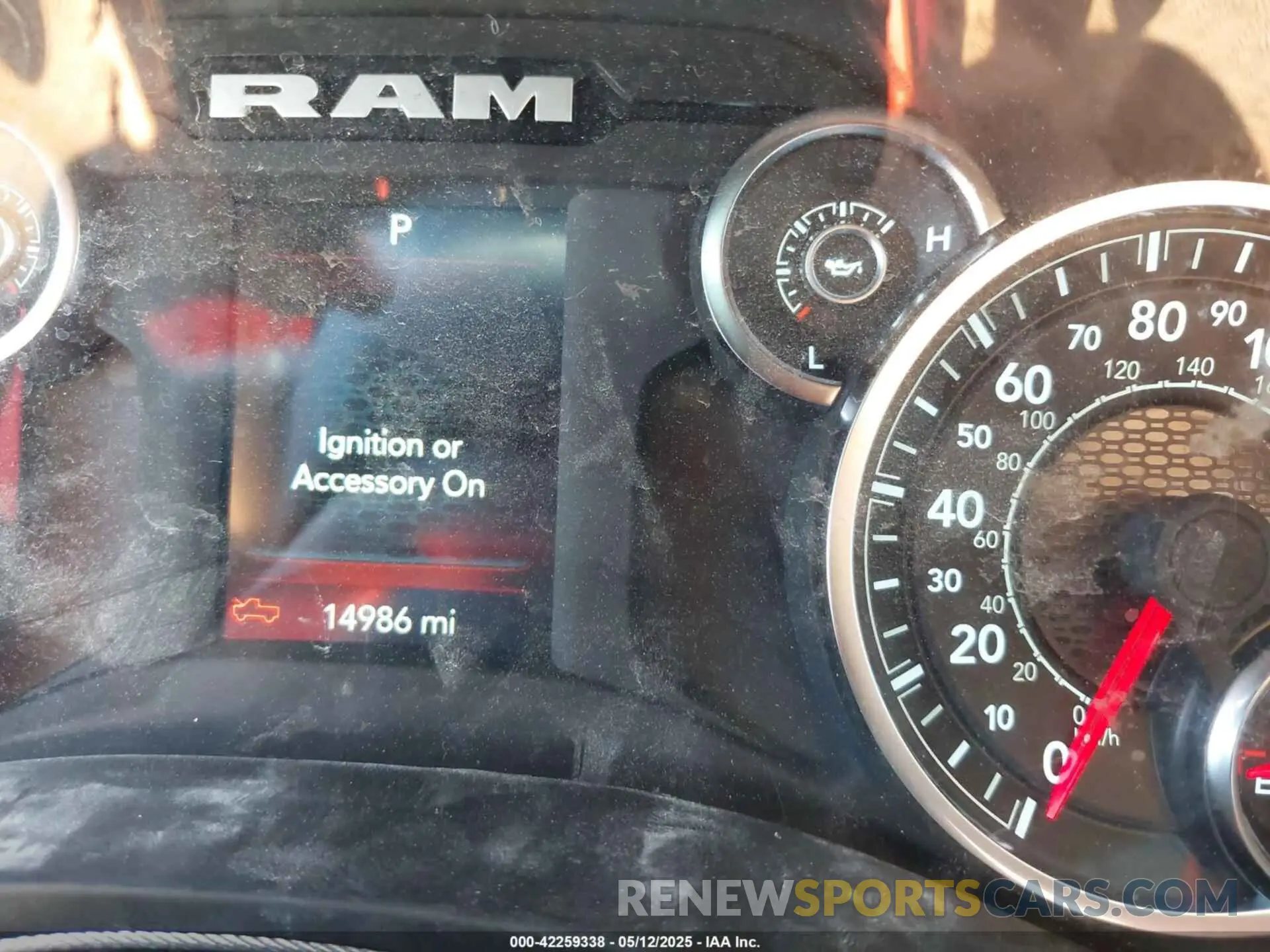 15 Photograph of a damaged car 1C6RRFFG2PN649047 RAM 1500 2023