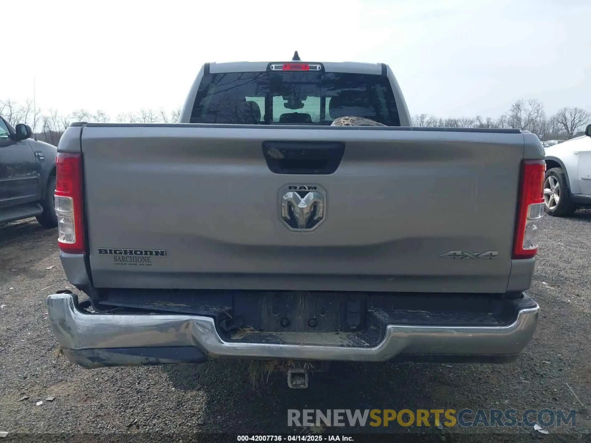 17 Photograph of a damaged car 1C6RRFFG3PN690013 RAM 1500 2023