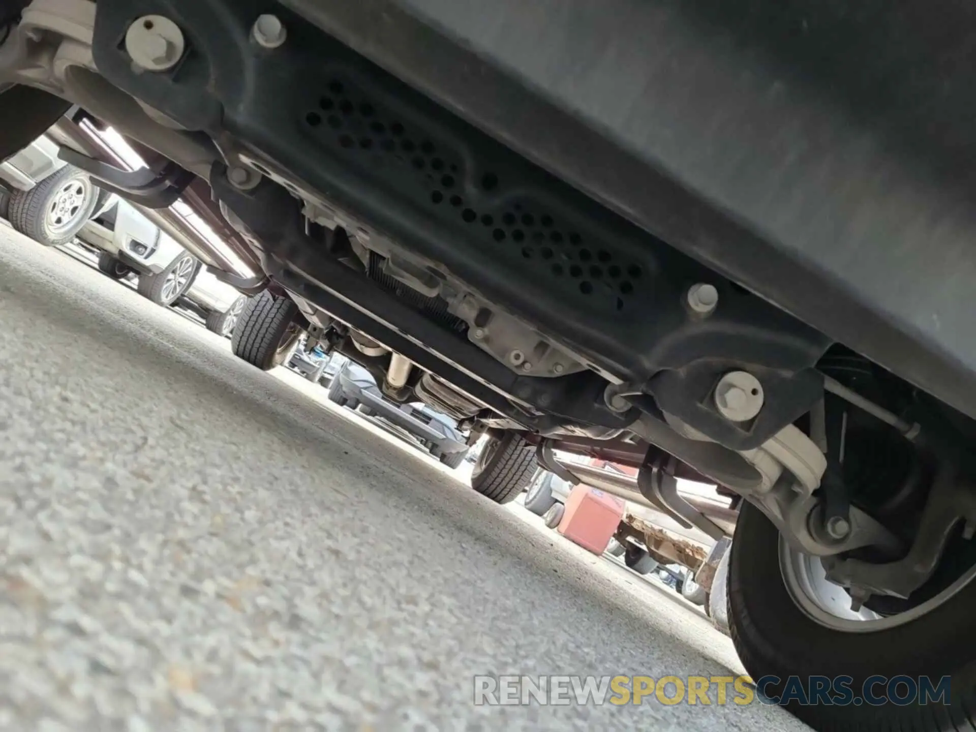 16 Photograph of a damaged car 1C6RRFFG5PN530957 RAM 1500 2023