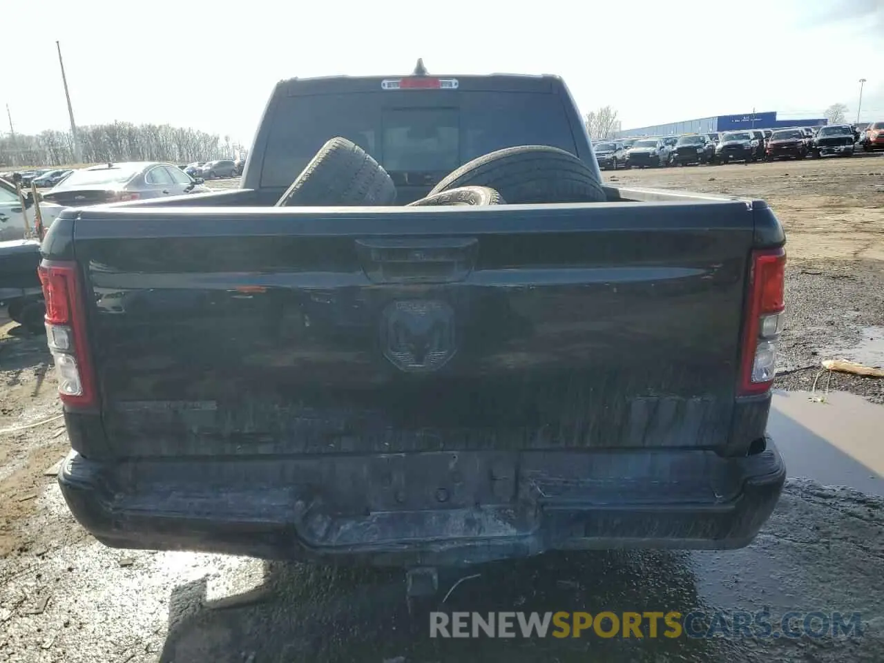 6 Photograph of a damaged car 1C6RRFFG5PN577938 RAM 1500 2023