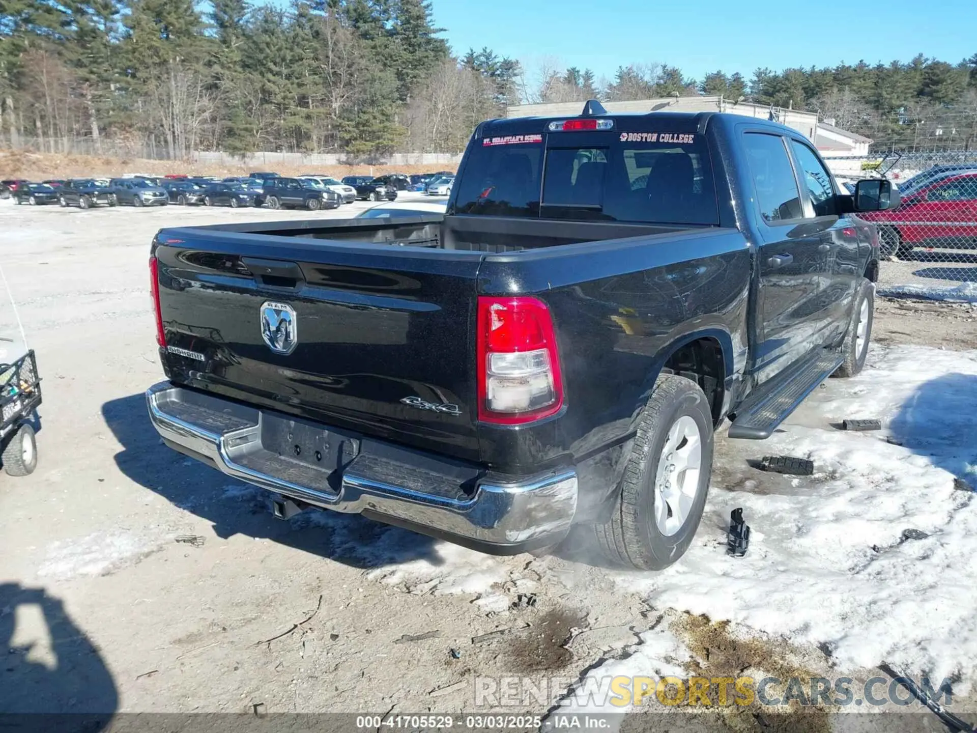 4 Photograph of a damaged car 1C6RRFFG6PN613653 RAM 1500 2023