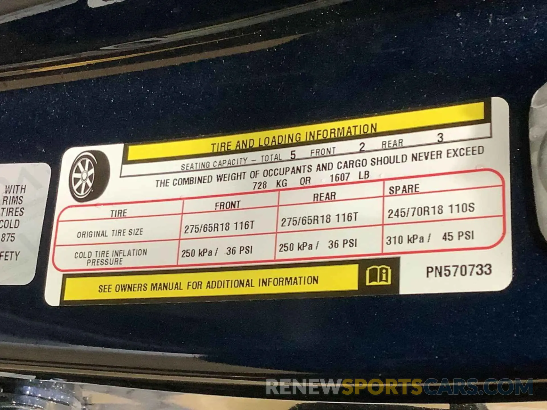 25 Photograph of a damaged car 1C6RRFFG7PN570733 RAM 1500 2023