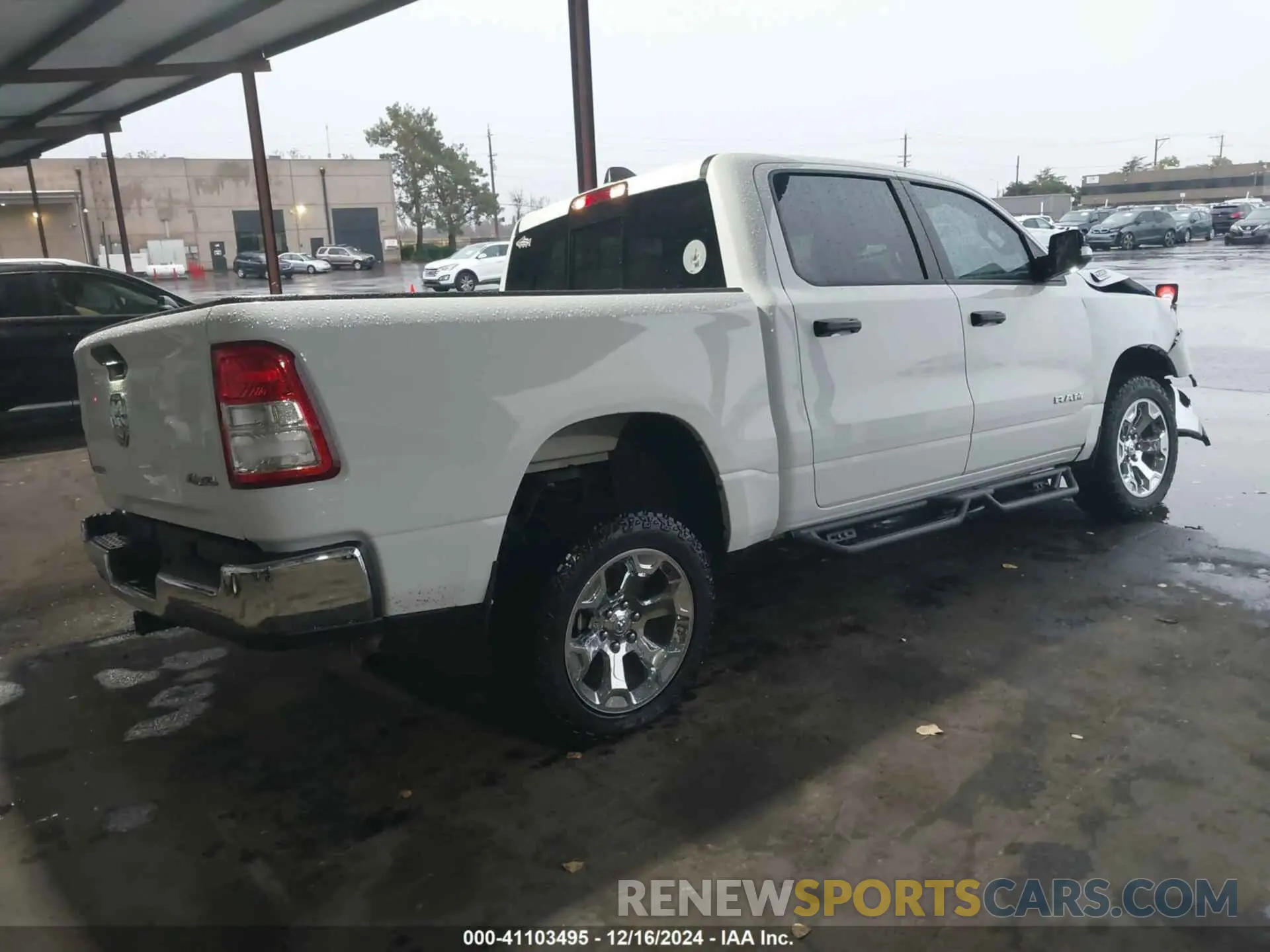 4 Photograph of a damaged car 1C6RRFFG7PN698664 RAM 1500 2023
