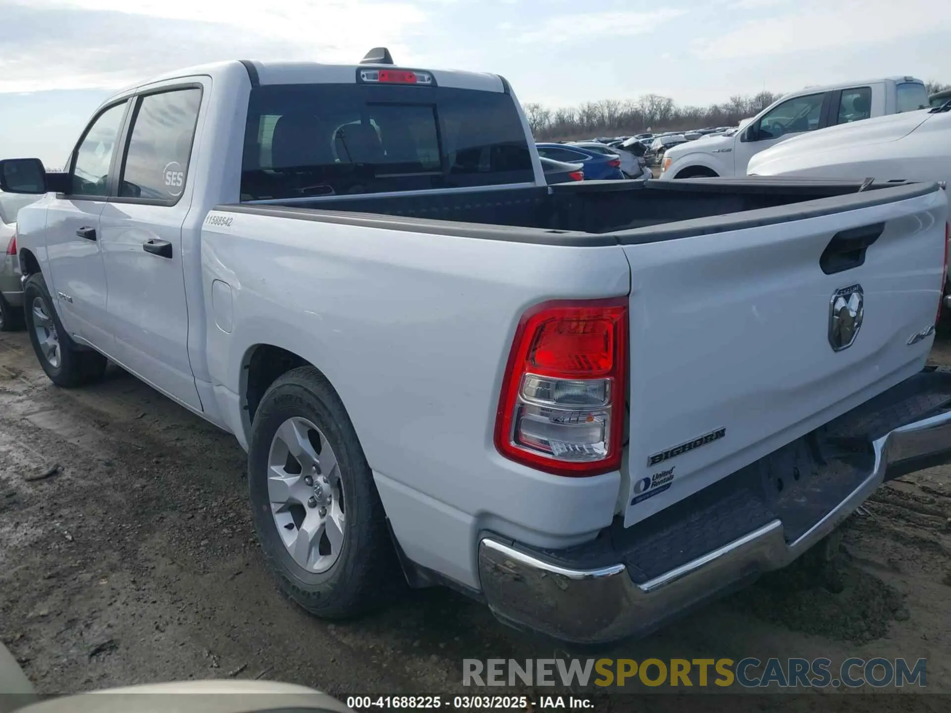 3 Photograph of a damaged car 1C6RRFFG9PN517256 RAM 1500 2023