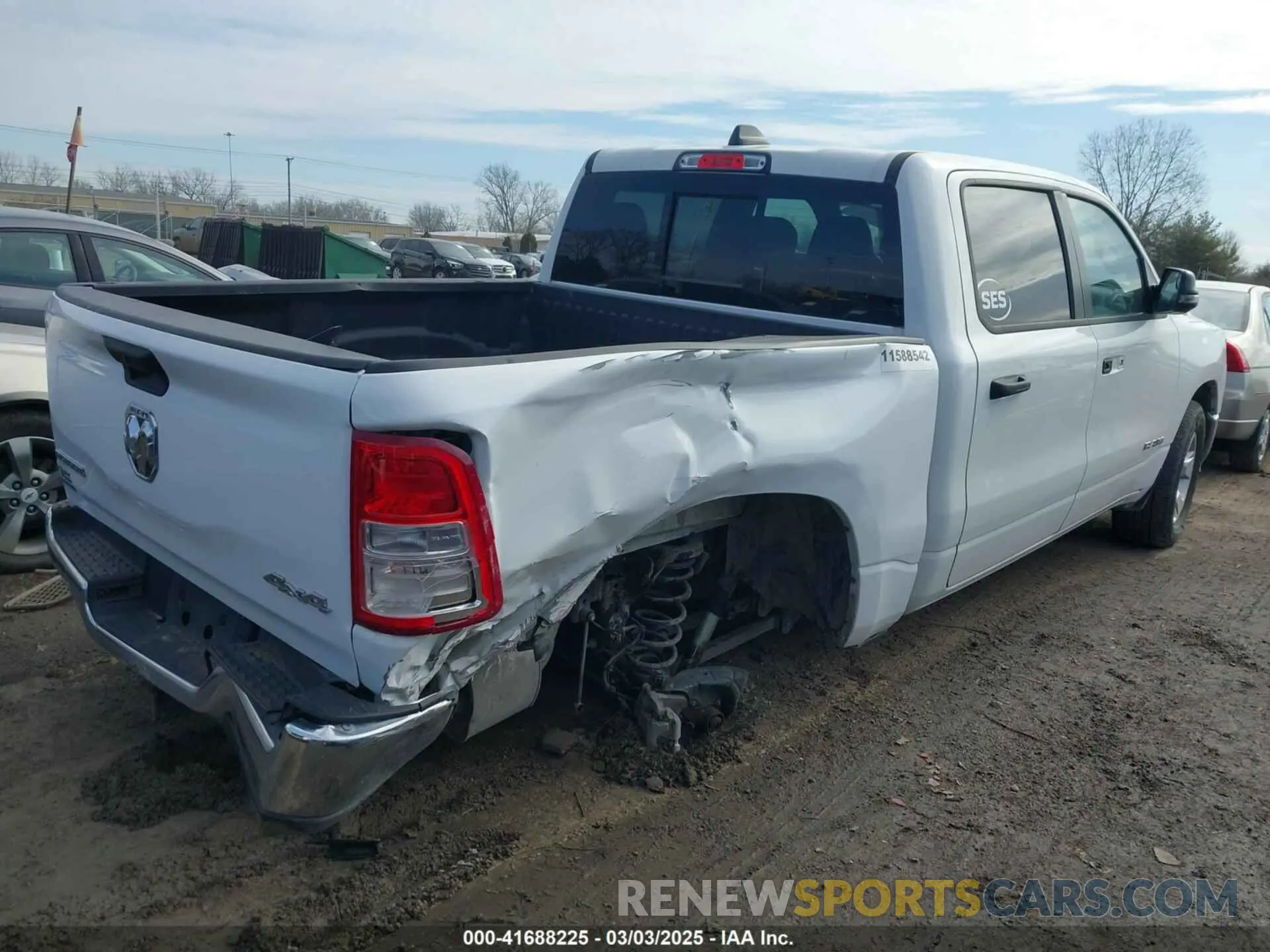 4 Photograph of a damaged car 1C6RRFFG9PN517256 RAM 1500 2023