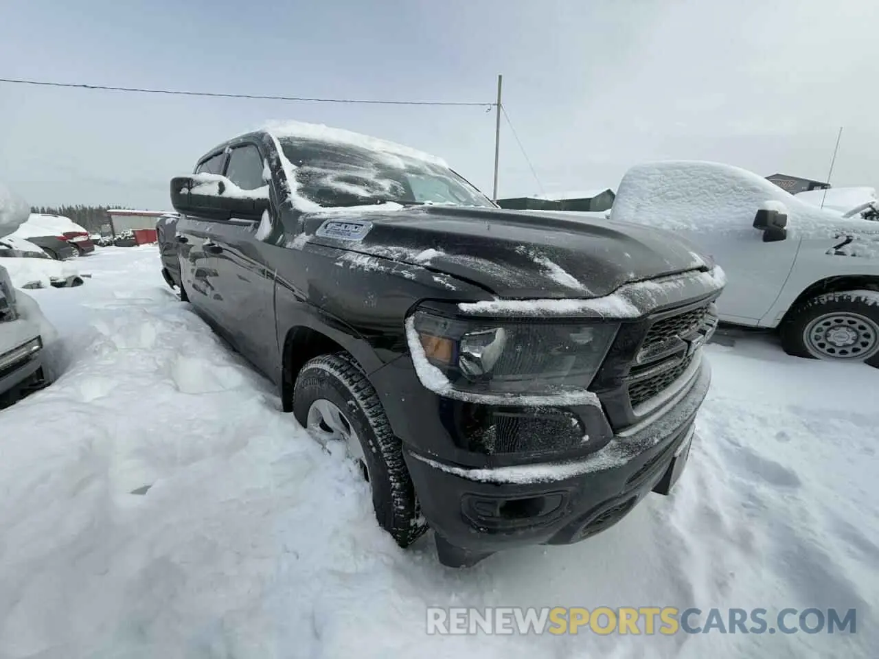 4 Photograph of a damaged car 1C6RRFGG2PN624910 RAM 1500 2023