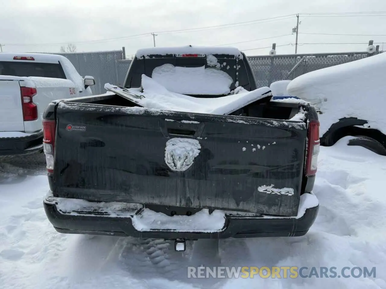 6 Photograph of a damaged car 1C6RRFGG2PN624910 RAM 1500 2023