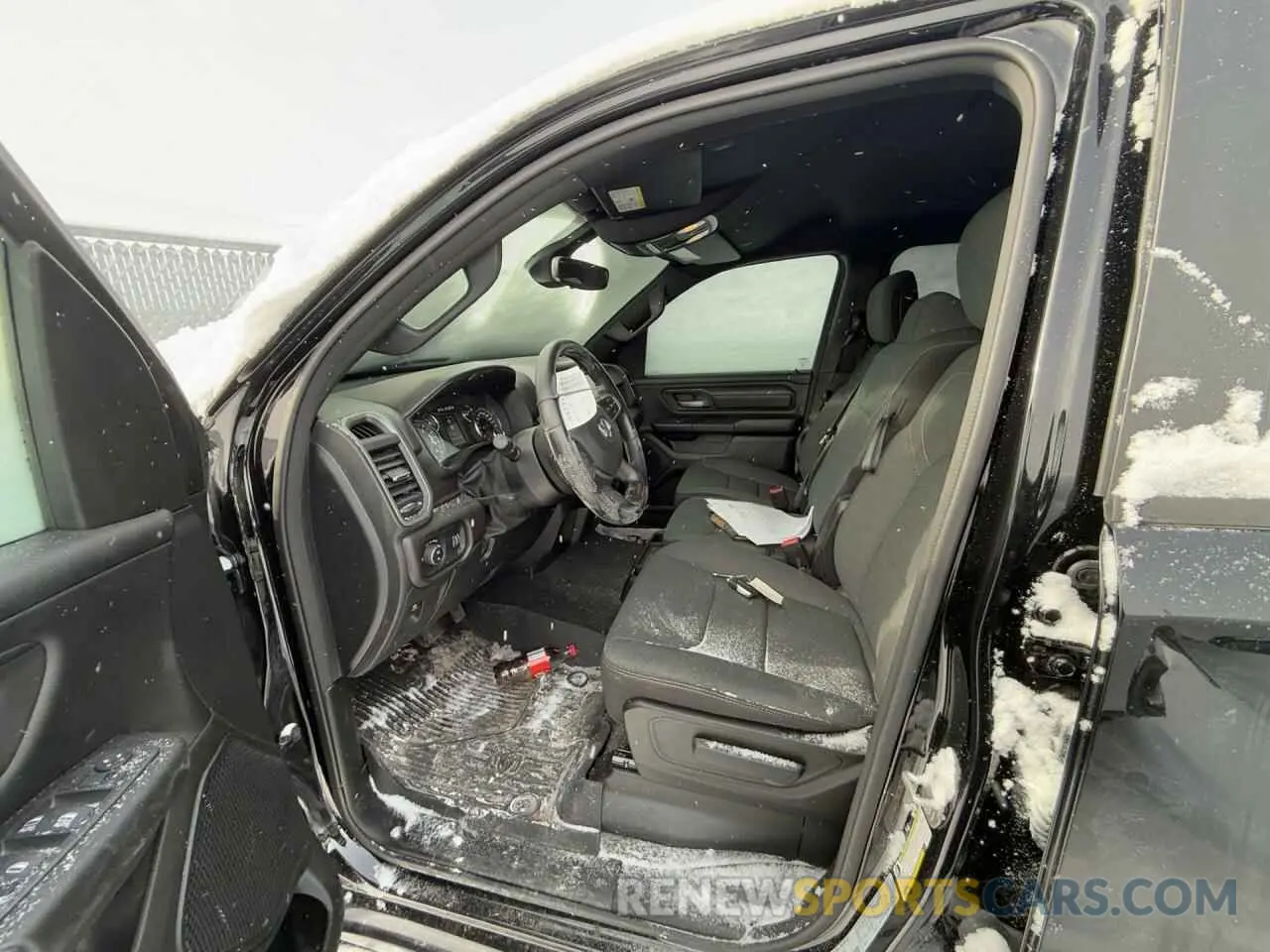 7 Photograph of a damaged car 1C6RRFGG2PN624910 RAM 1500 2023
