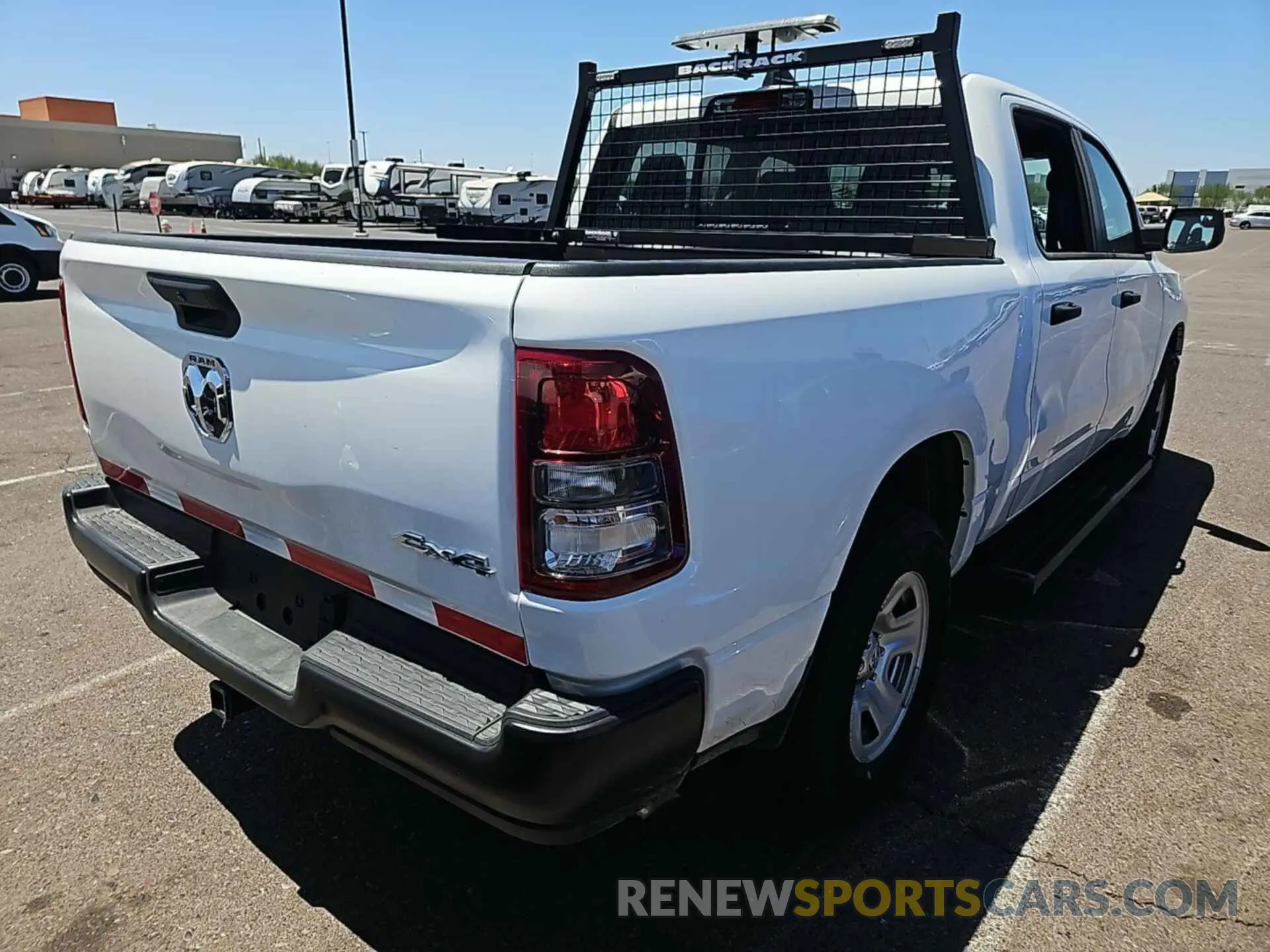 3 Photograph of a damaged car 1C6RRFGG8PN620473 RAM 1500 2023
