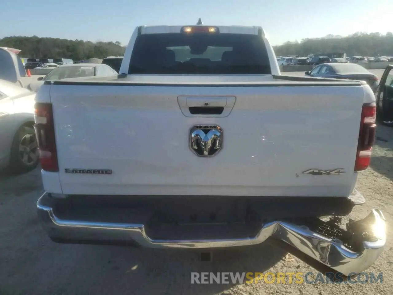 6 Photograph of a damaged car 1C6RRFJG8PN620398 RAM 1500 2023