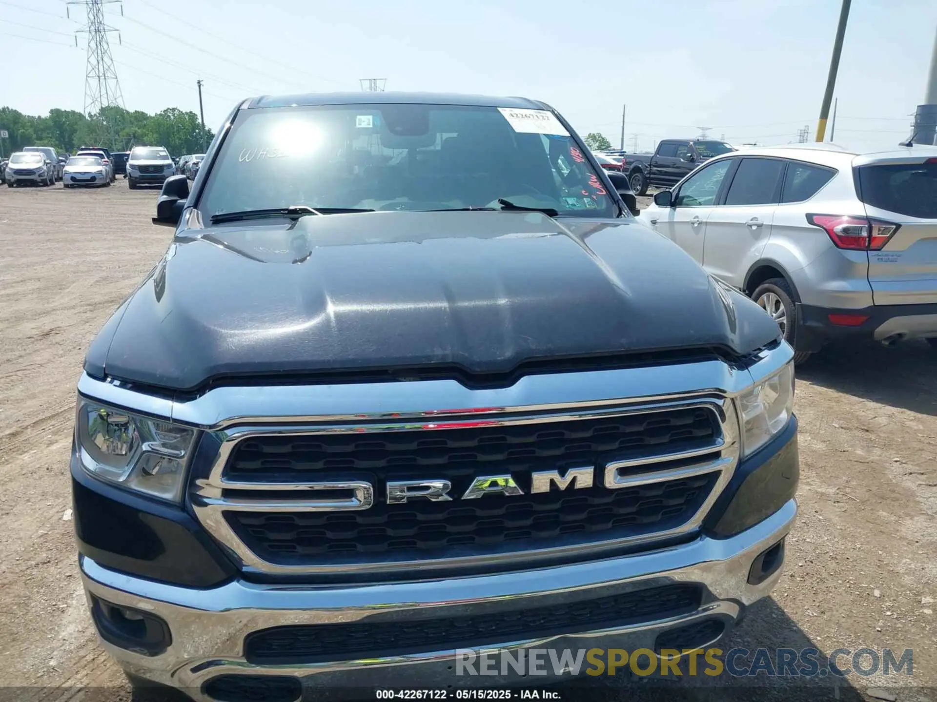 18 Photograph of a damaged car 1C6SRFBT0PN535391 RAM 1500 2023