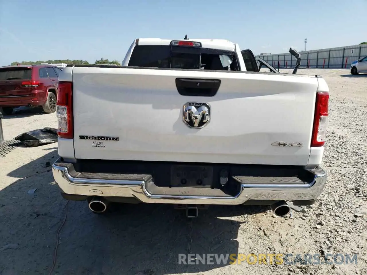 6 Photograph of a damaged car 1C6SRFBT3PN556882 RAM 1500 2023