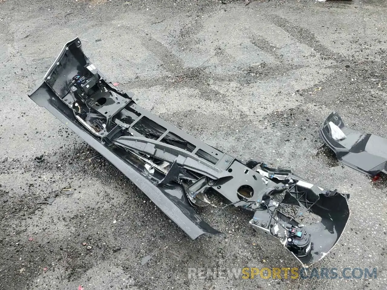 12 Photograph of a damaged car 1C6SRFBT4PN550816 RAM 1500 2023