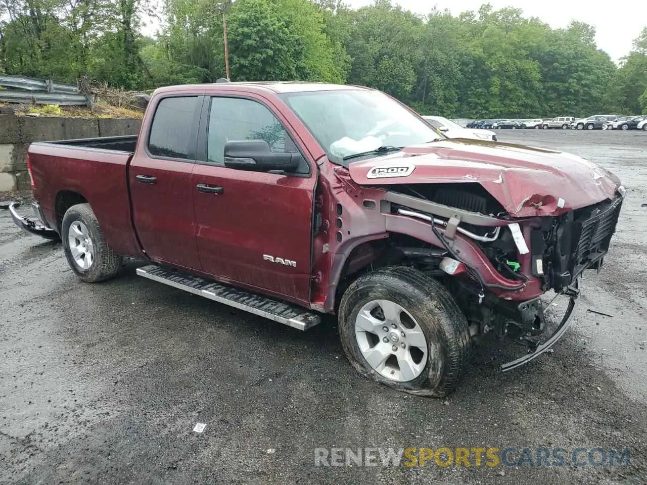 4 Photograph of a damaged car 1C6SRFBT4PN550816 RAM 1500 2023