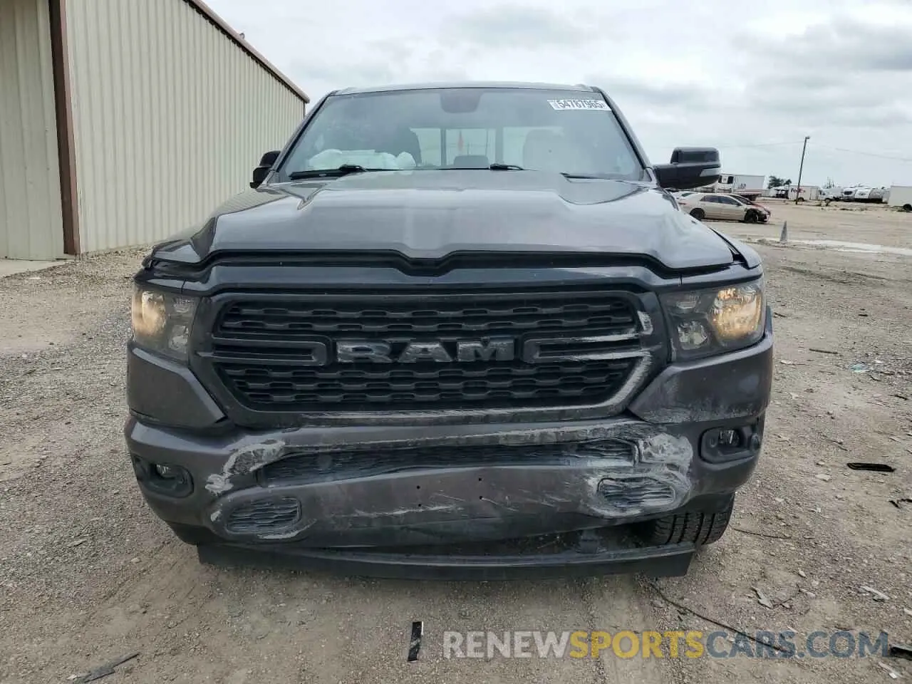 5 Photograph of a damaged car 1C6SRFBT4PN557989 RAM 1500 2023