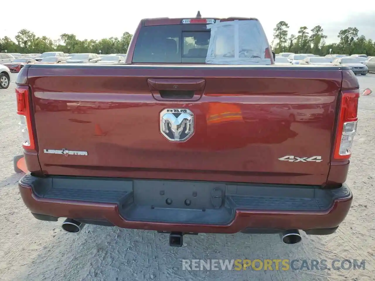 6 Photograph of a damaged car 1C6SRFBT6PN635883 RAM 1500 2023