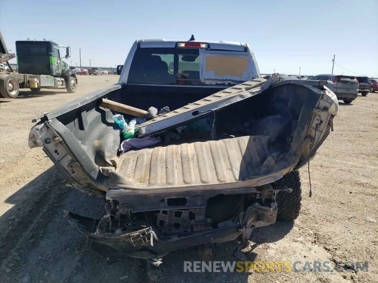 6 Photograph of a damaged car 1C6SRFCT8PN586345 RAM 1500 2023