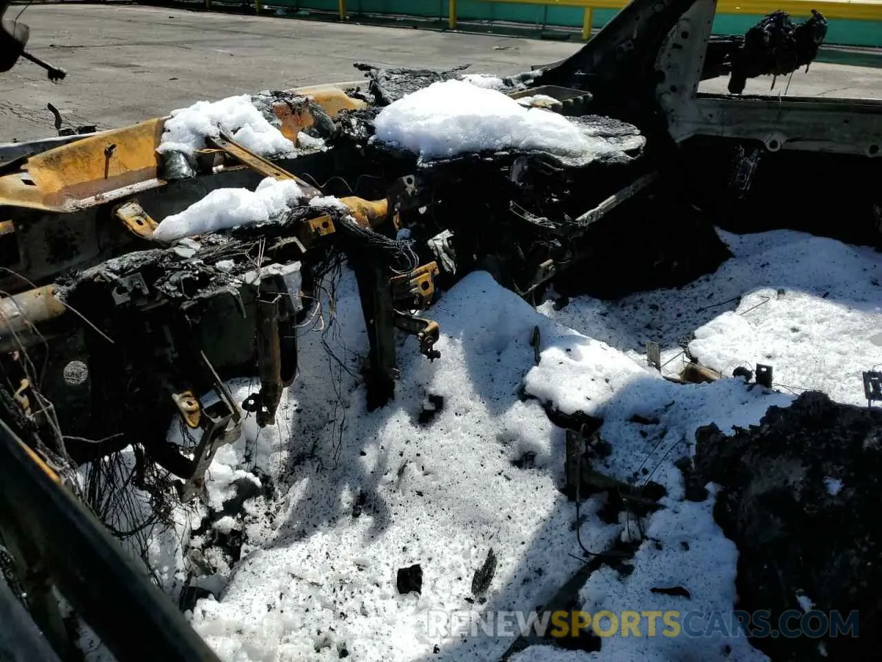 8 Photograph of a damaged car 1C6SRFFM0PN552050 RAM 1500 2023