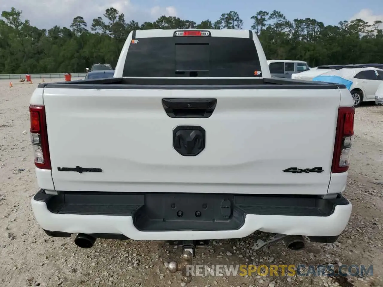 6 Photograph of a damaged car 1C6SRFFT1PN605393 RAM 1500 2023