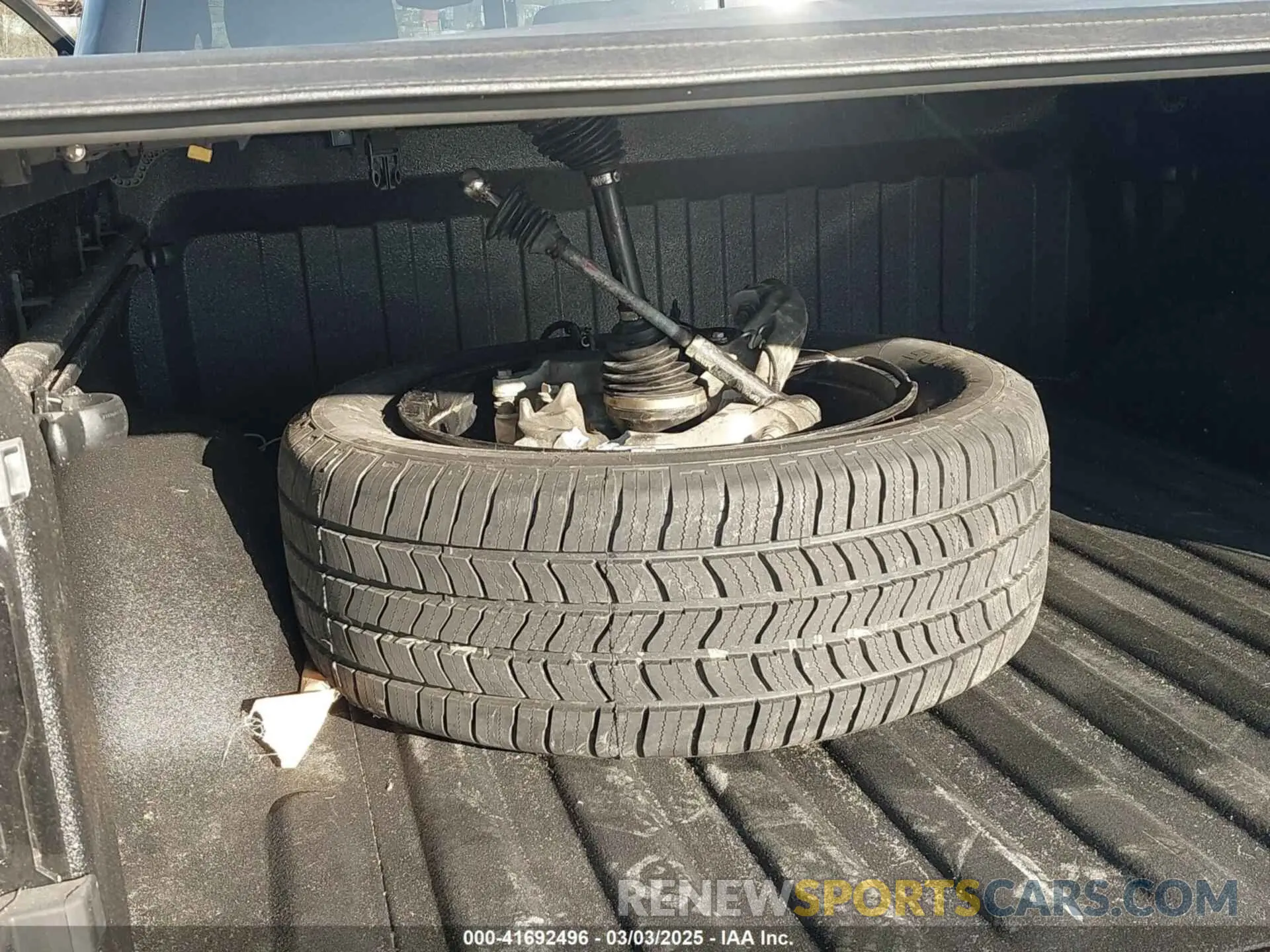12 Photograph of a damaged car 1C6SRFFT1PN660751 RAM 1500 2023