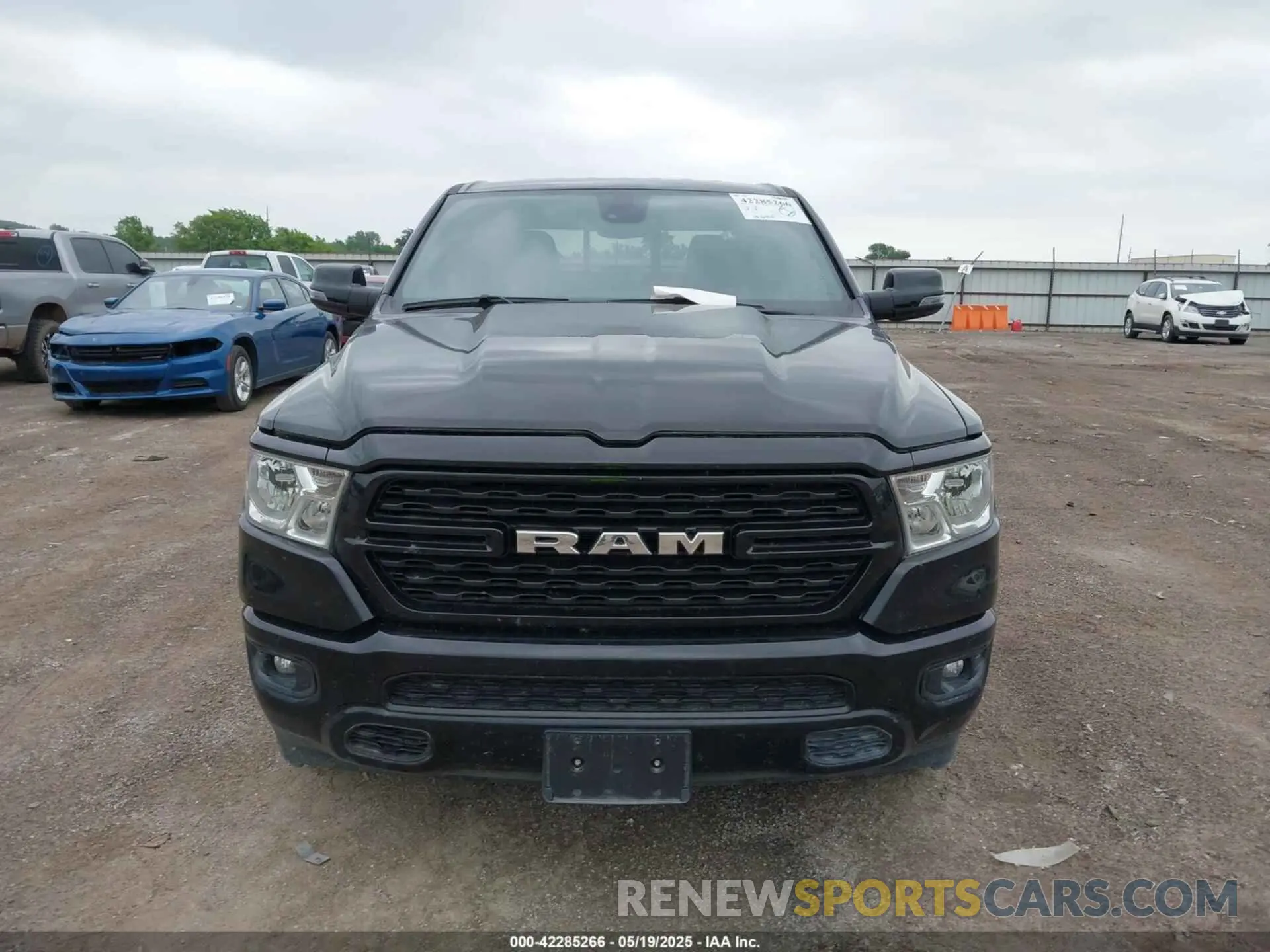 12 Photograph of a damaged car 1C6SRFFT3PN645572 RAM 1500 2023