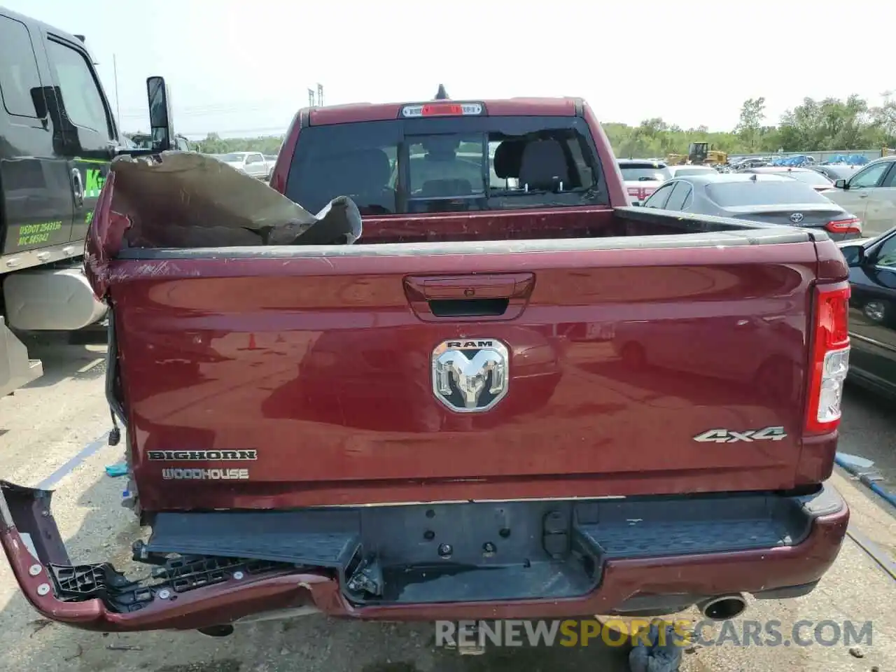 6 Photograph of a damaged car 1C6SRFFT4PN646276 RAM 1500 2023