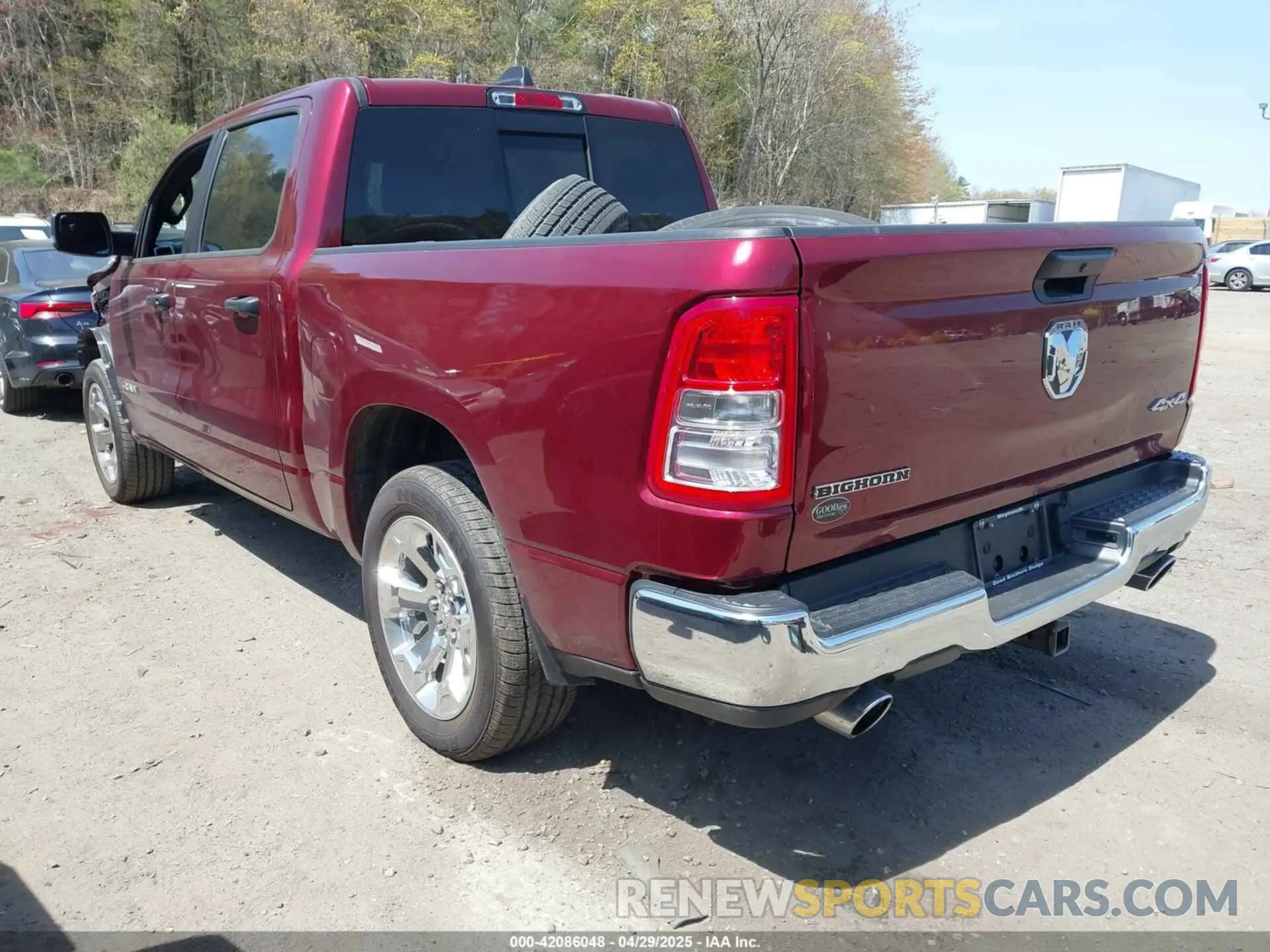 3 Photograph of a damaged car 1C6SRFFT4PN688110 RAM 1500 2023