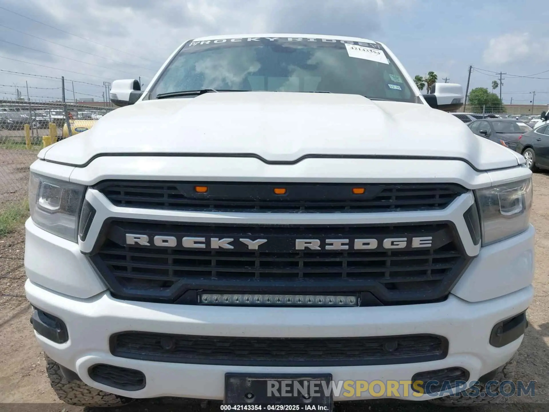 6 Photograph of a damaged car 1C6SRFFT9PN533410 RAM 1500 2023