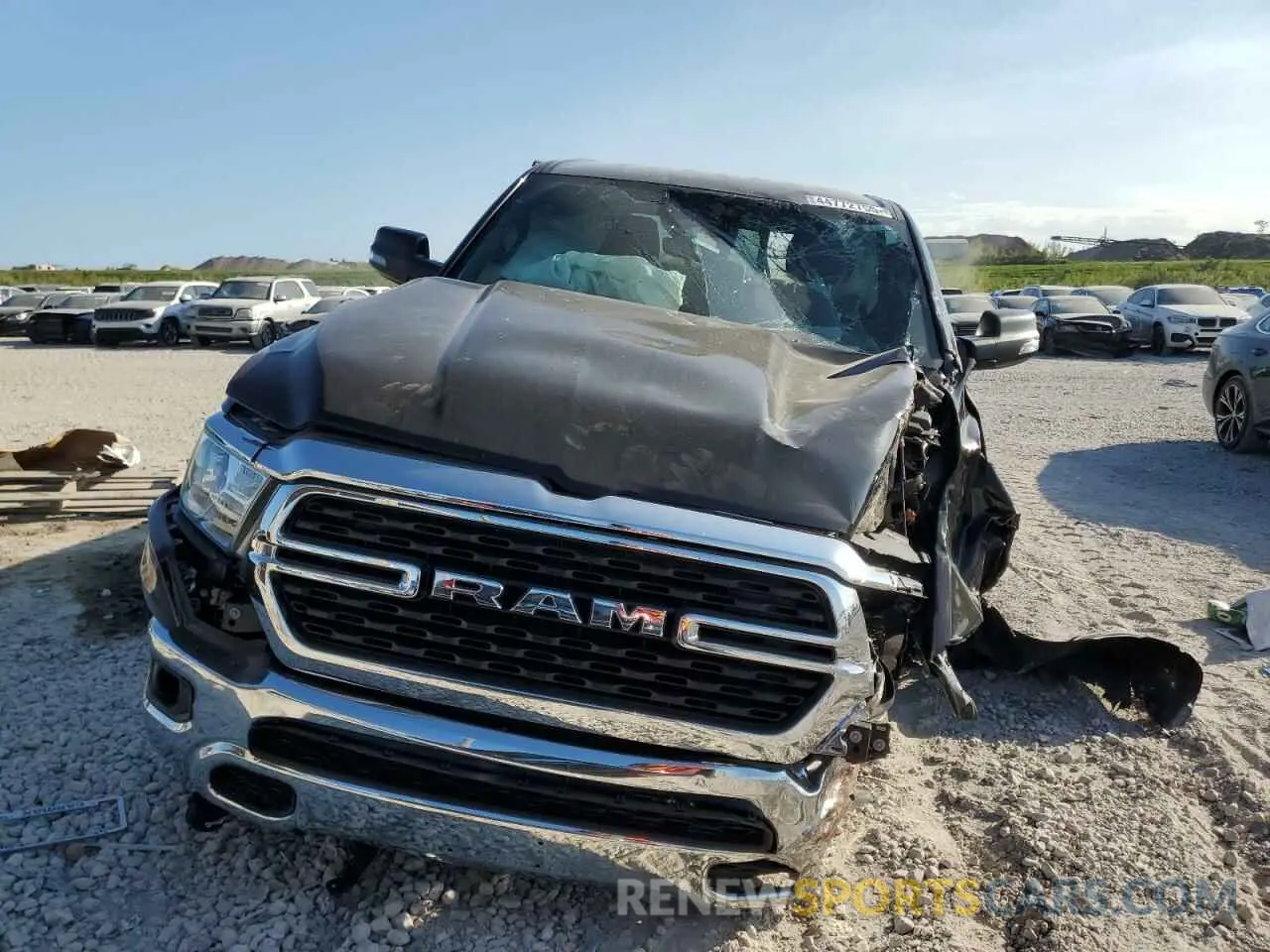 5 Photograph of a damaged car 1C6SRFFT9PN661792 RAM 1500 2023