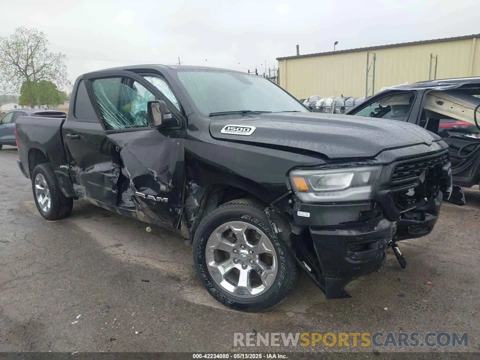 1 Photograph of a damaged car 1C6SRFFTXPN679086 RAM 1500 2023