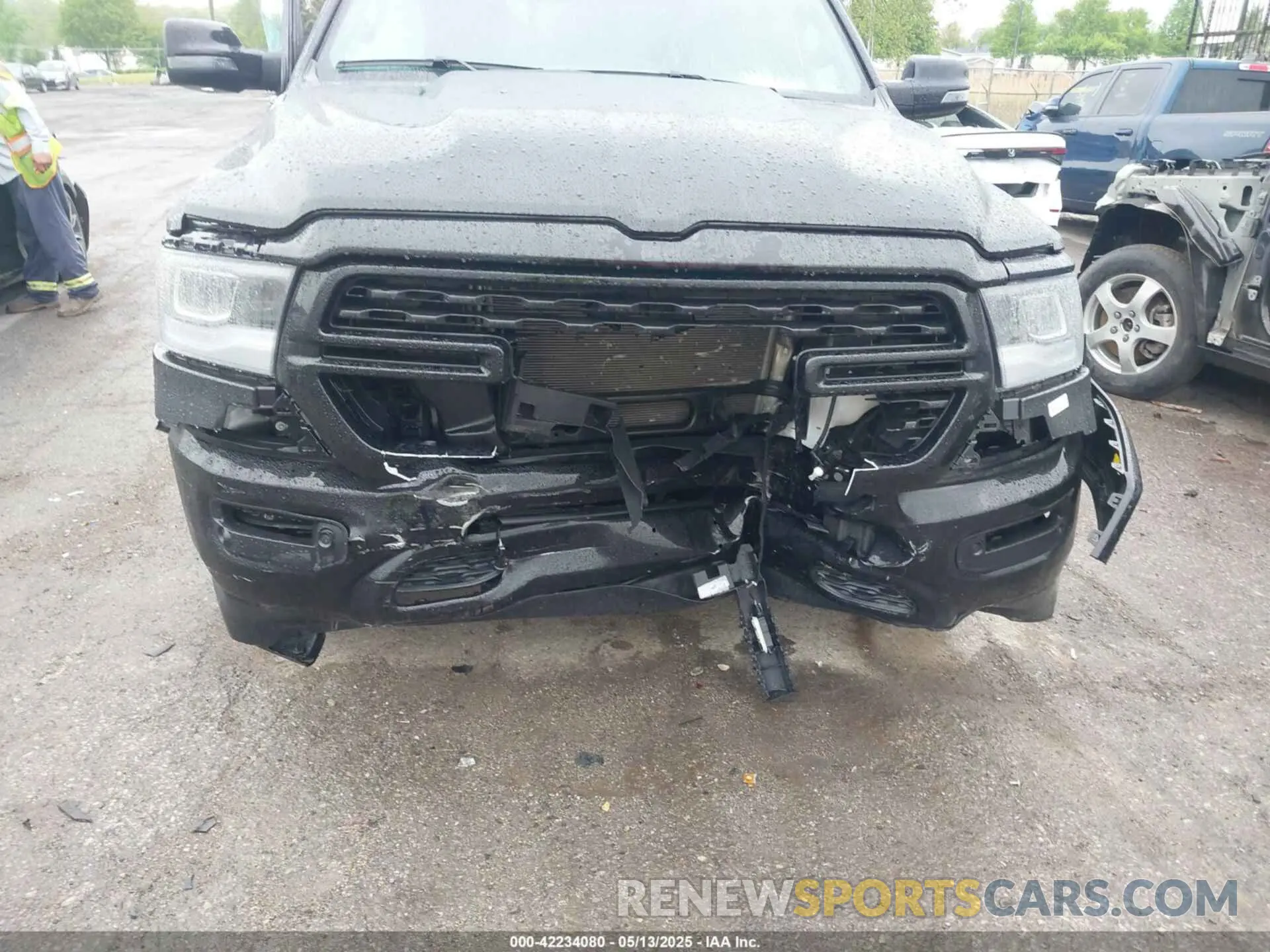 17 Photograph of a damaged car 1C6SRFFTXPN679086 RAM 1500 2023