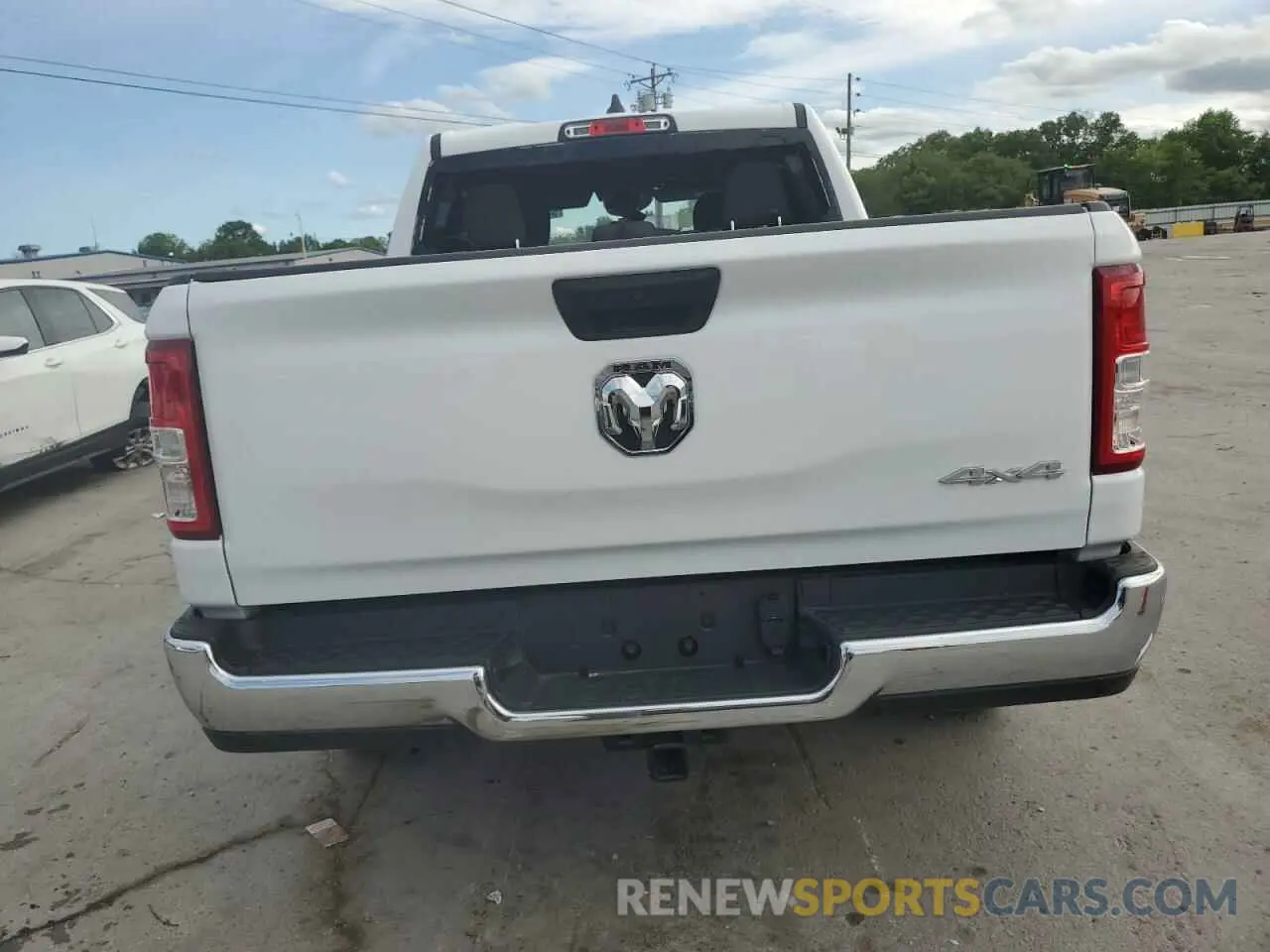 6 Photograph of a damaged car 1C6SRFGT1PN696163 RAM 1500 2023