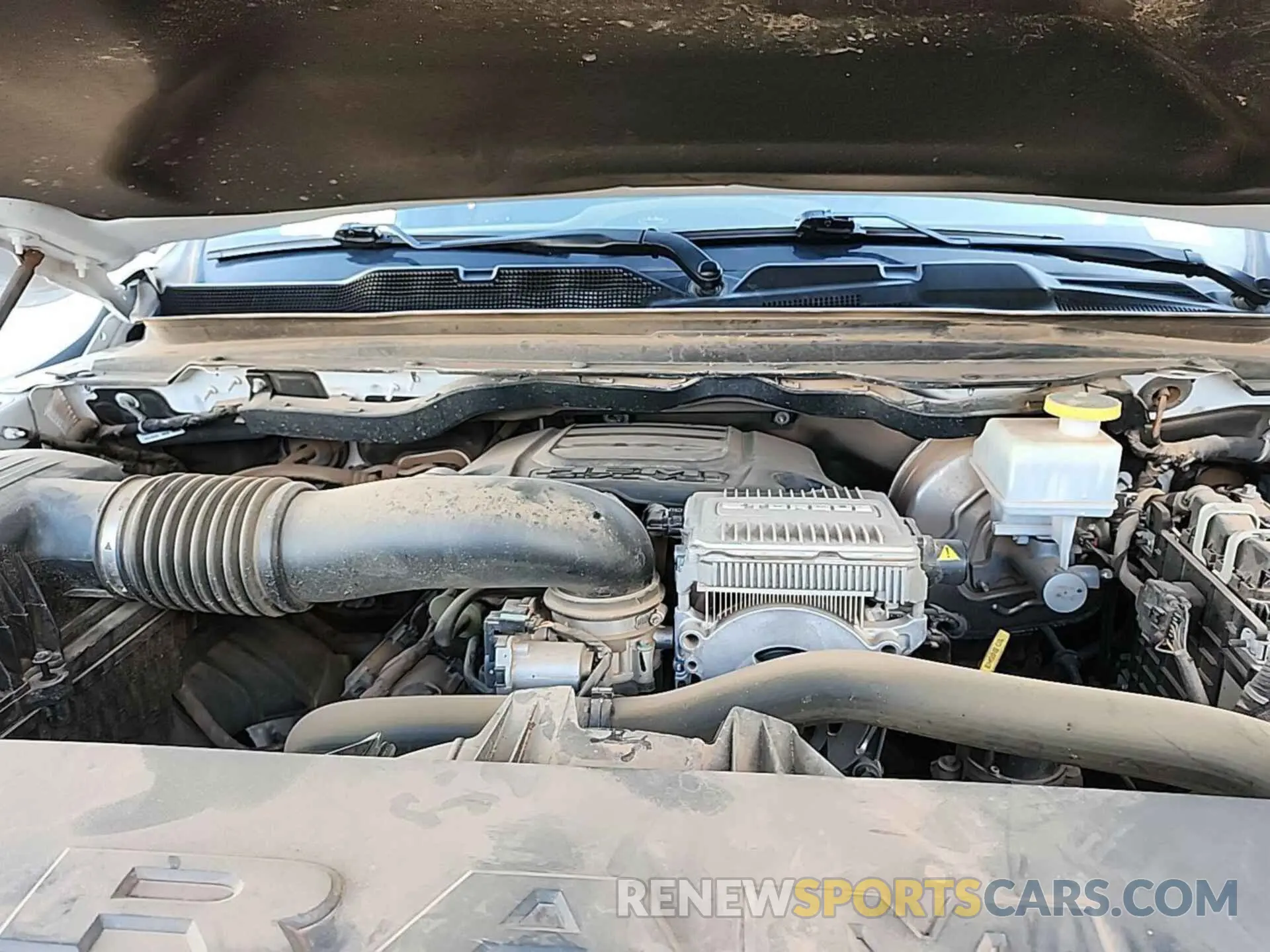 4 Photograph of a damaged car 1C6SRFGT4PN560948 RAM 1500 2023