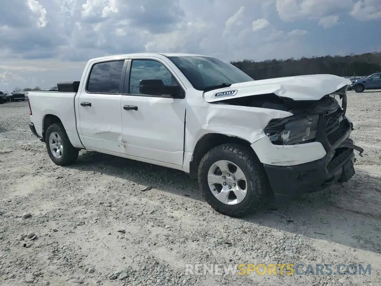 4 Photograph of a damaged car 1C6SRFGTXPN537285 RAM 1500 2023