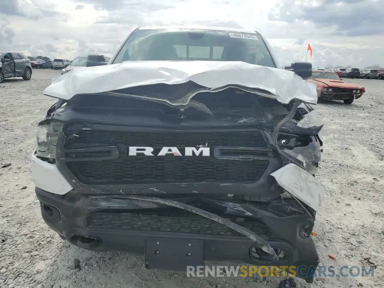 5 Photograph of a damaged car 1C6SRFGTXPN537285 RAM 1500 2023