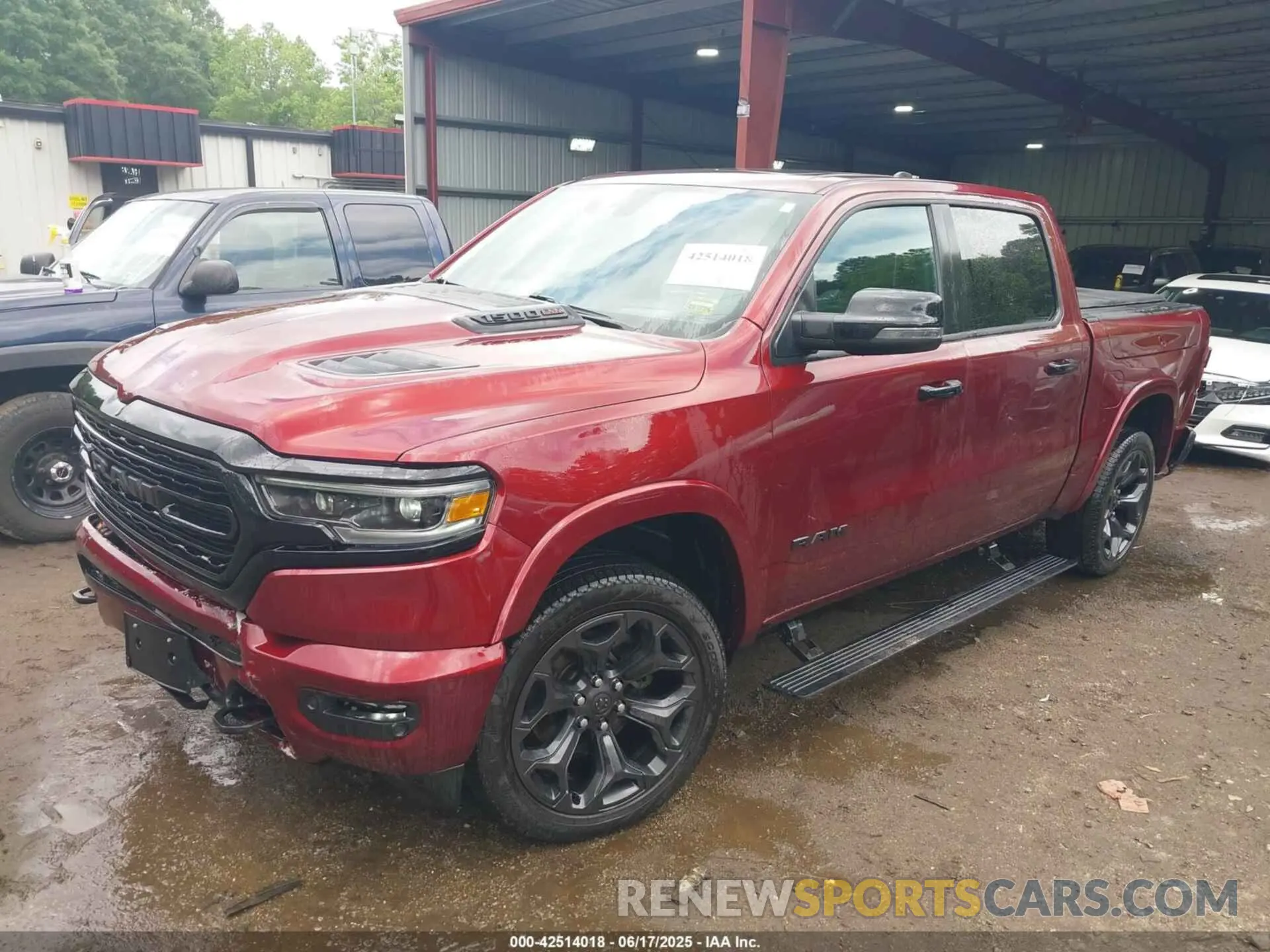 2 Photograph of a damaged car 1C6SRFHM2PN509939 RAM 1500 2023