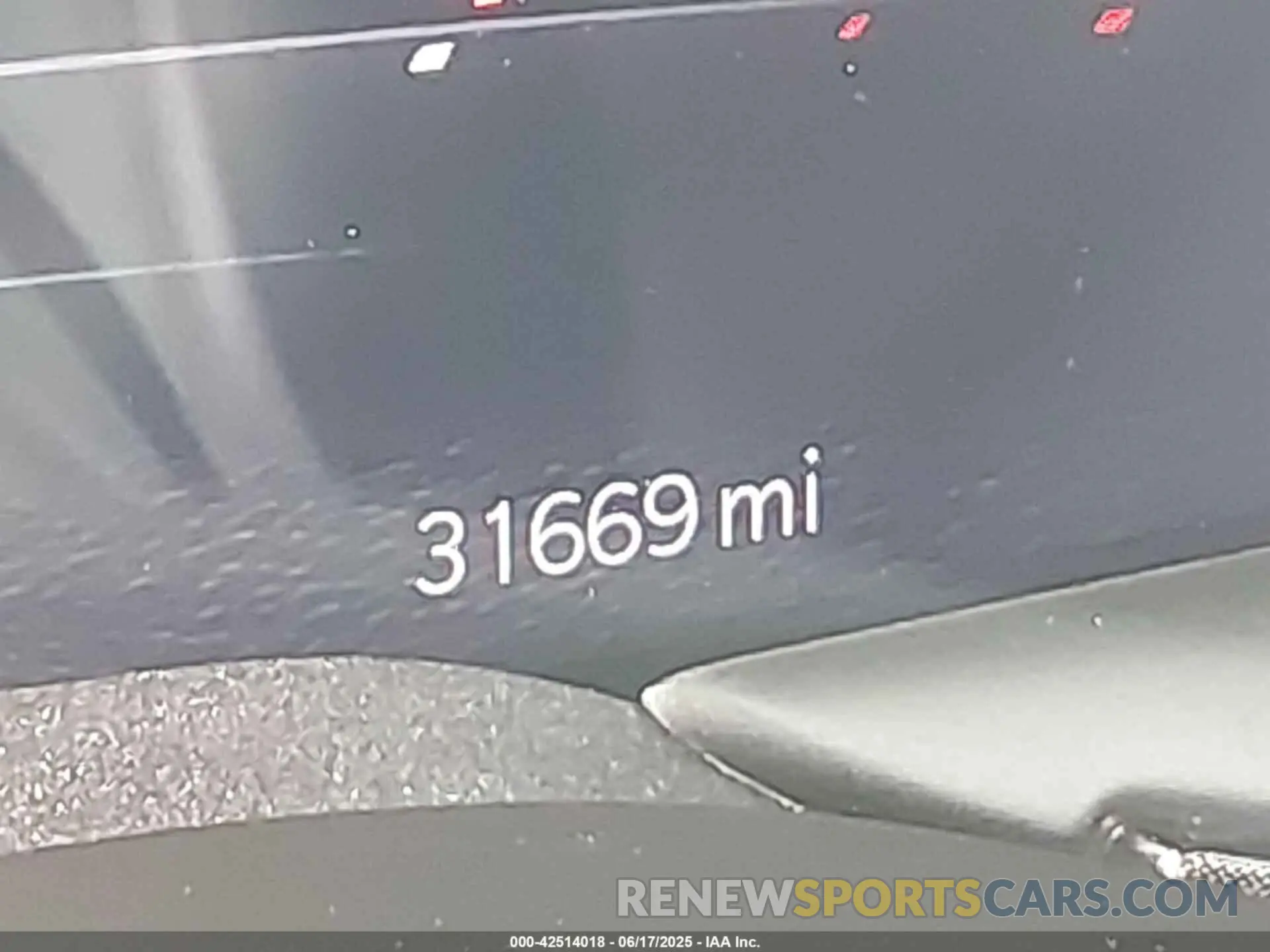 7 Photograph of a damaged car 1C6SRFHM2PN509939 RAM 1500 2023