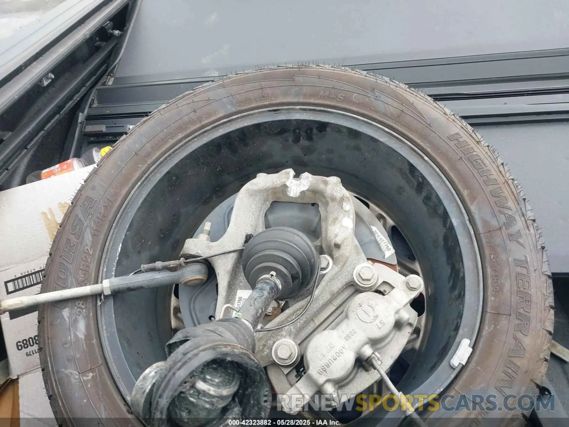 12 Photograph of a damaged car 1C6SRFHT1PN531759 RAM 1500 2023