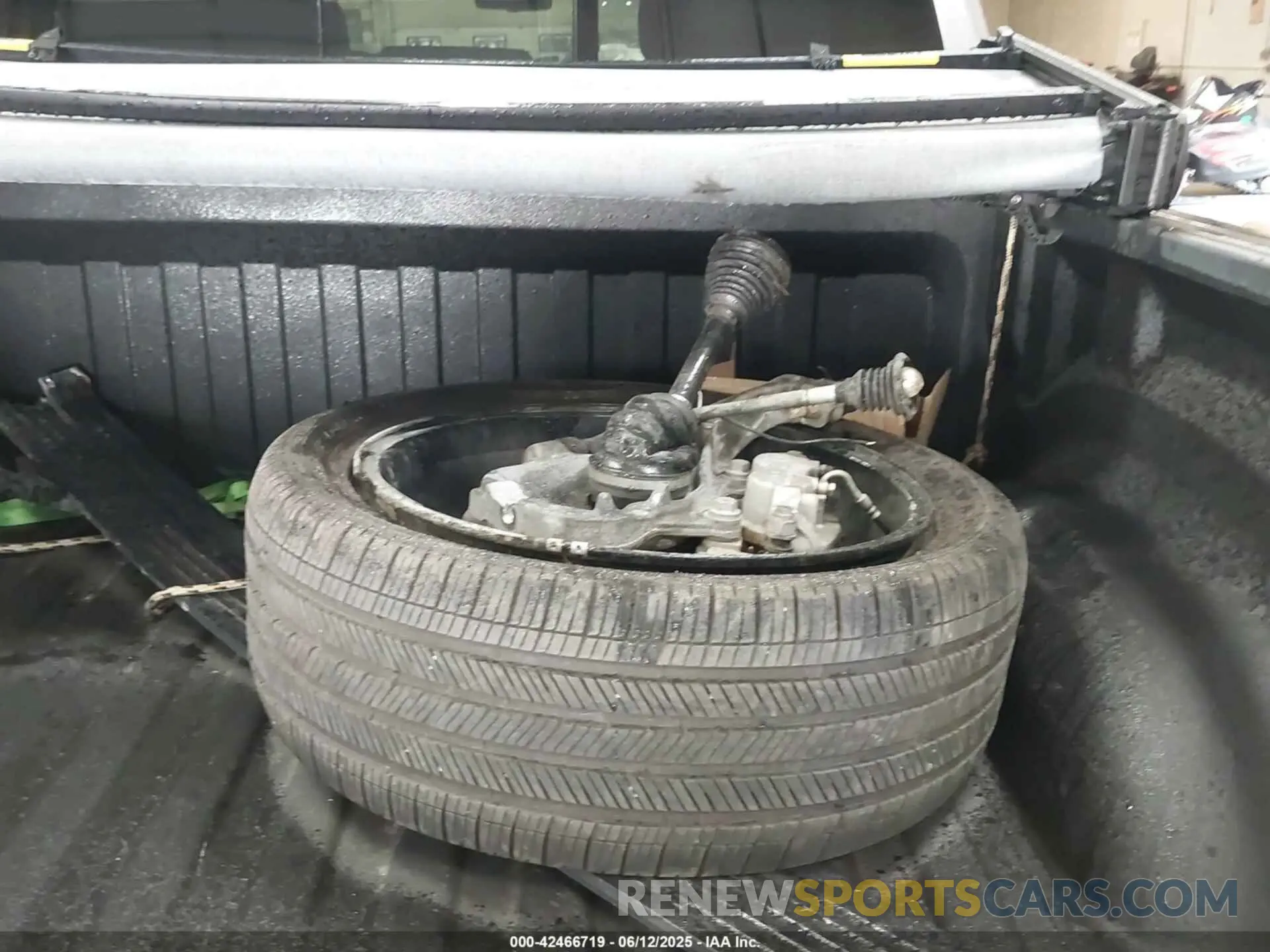 12 Photograph of a damaged car 1C6SRFHT1PN639153 RAM 1500 2023