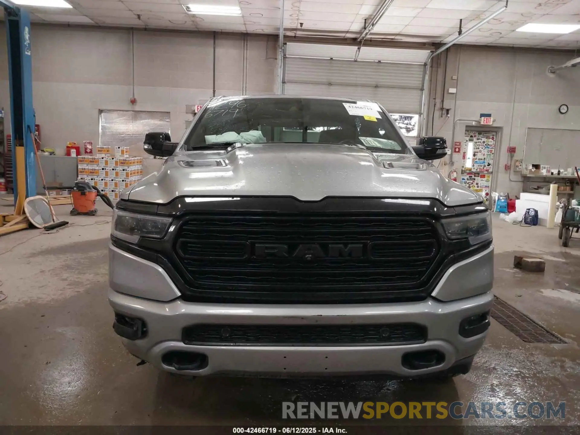 13 Photograph of a damaged car 1C6SRFHT1PN639153 RAM 1500 2023