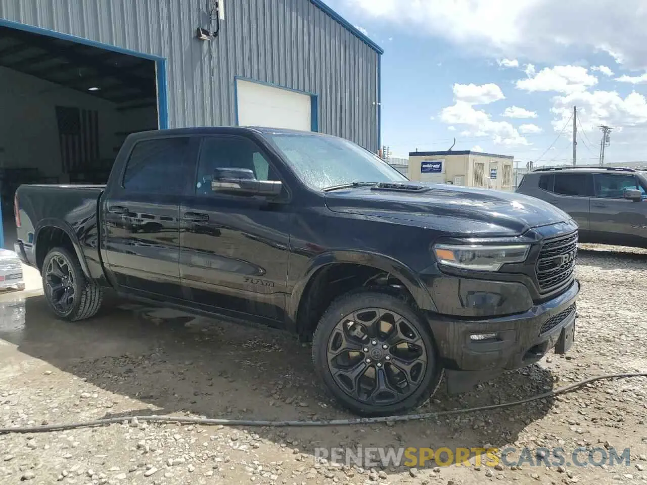 4 Photograph of a damaged car 1C6SRFHT5PN541274 RAM 1500 2023