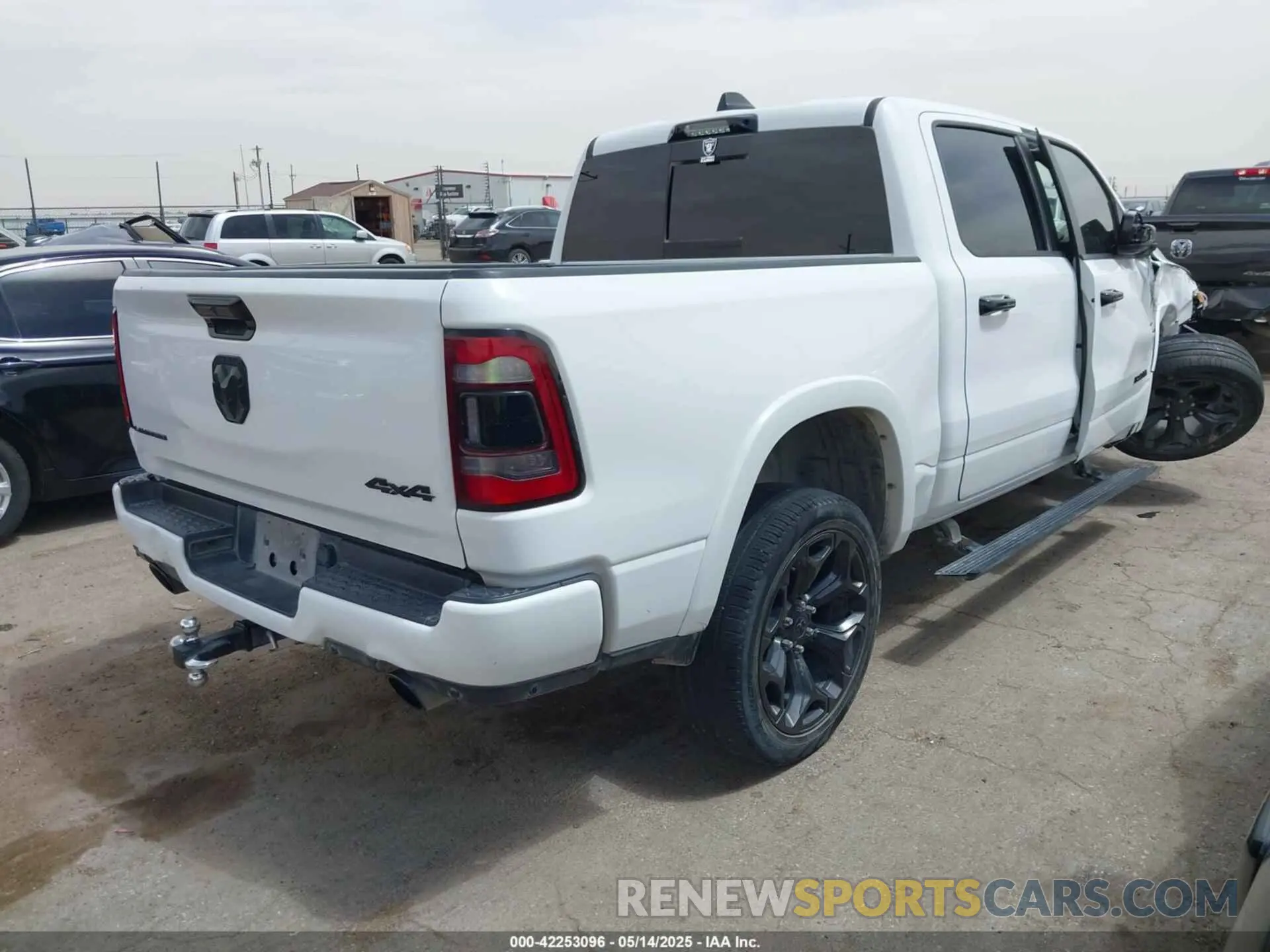 4 Photograph of a damaged car 1C6SRFHT5PN576378 RAM 1500 2023
