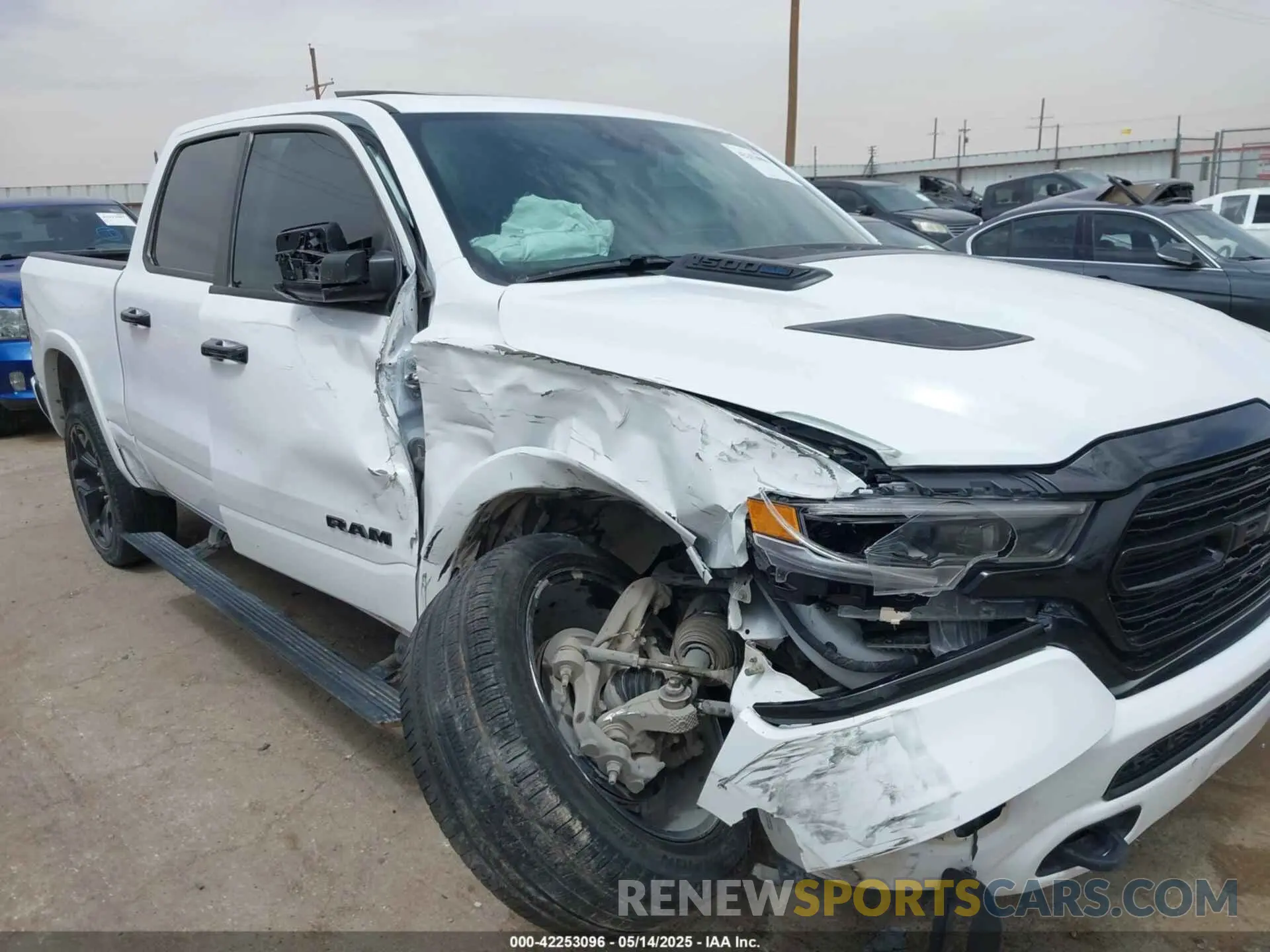6 Photograph of a damaged car 1C6SRFHT5PN576378 RAM 1500 2023