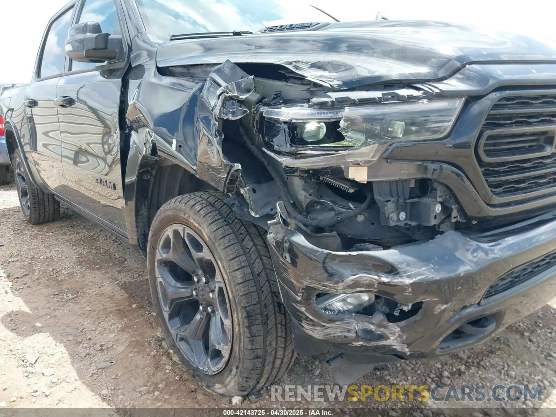 6 Photograph of a damaged car 1C6SRFHT6PN541655 RAM 1500 2023