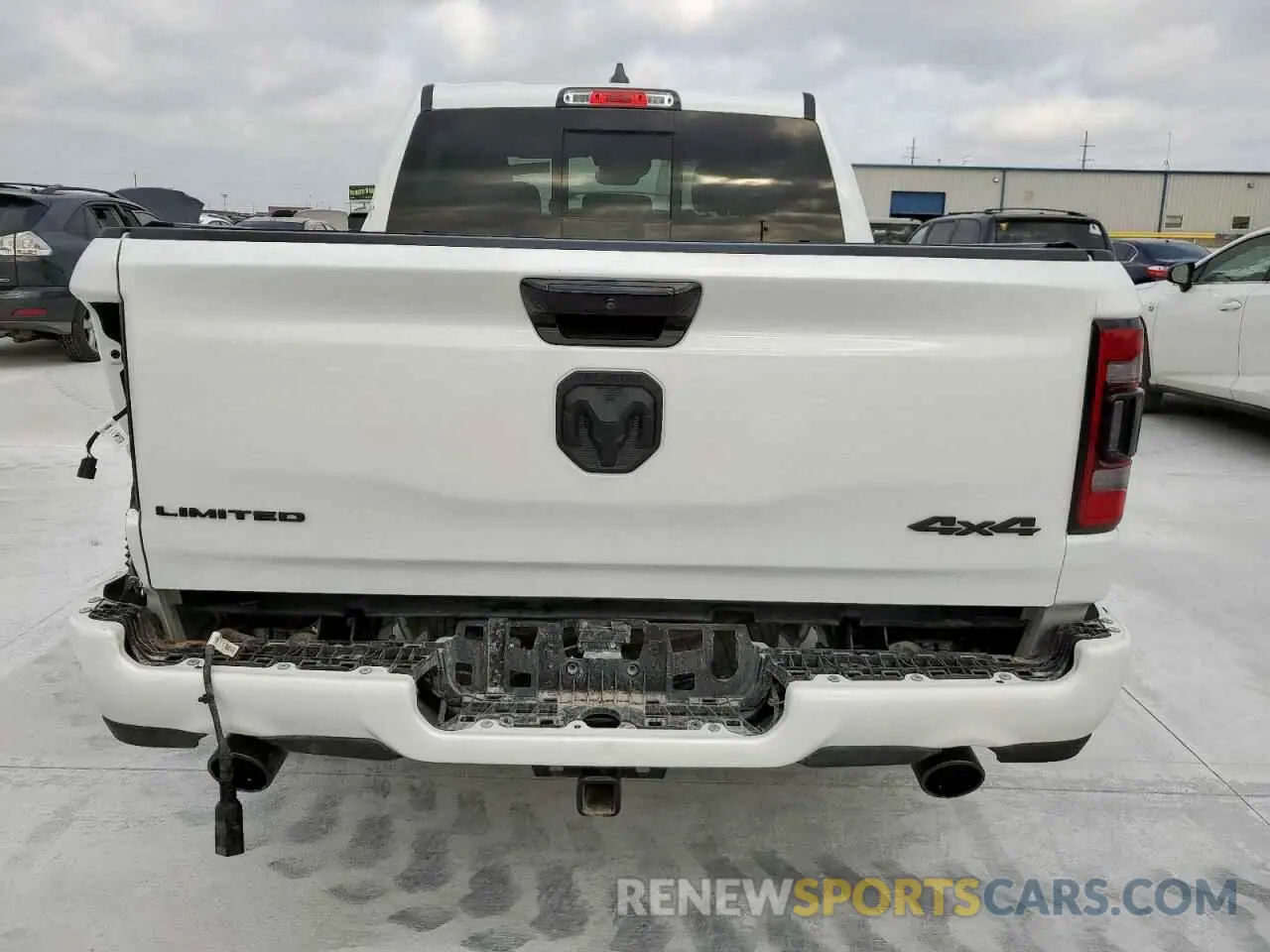 6 Photograph of a damaged car 1C6SRFHT7PN564426 RAM 1500 2023