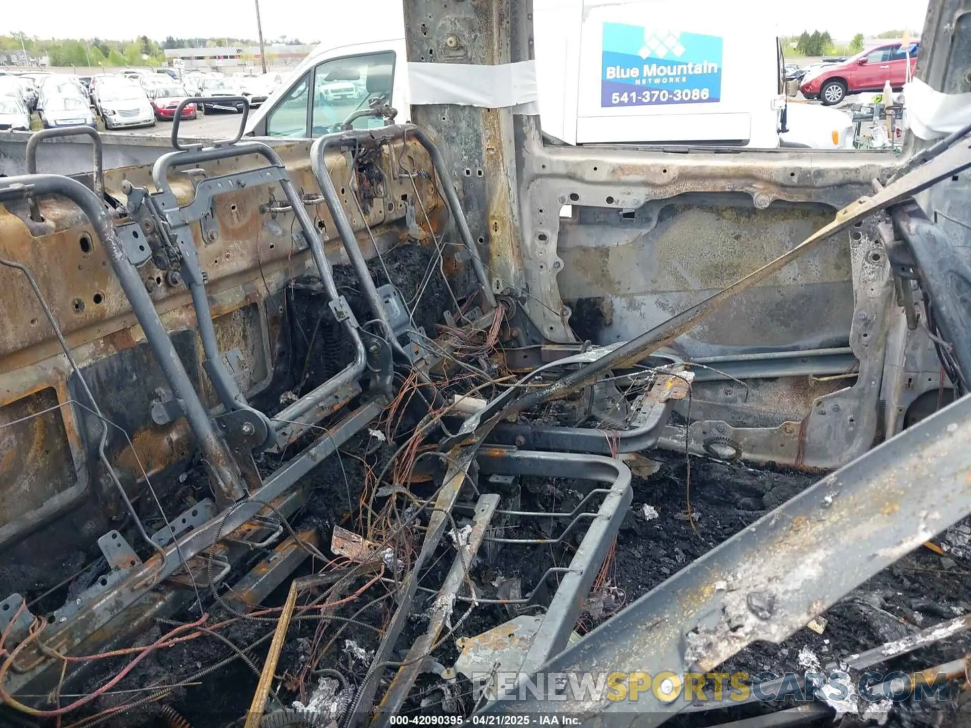 8 Photograph of a damaged car 1C6SRFHT9PN602190 RAM 1500 2023