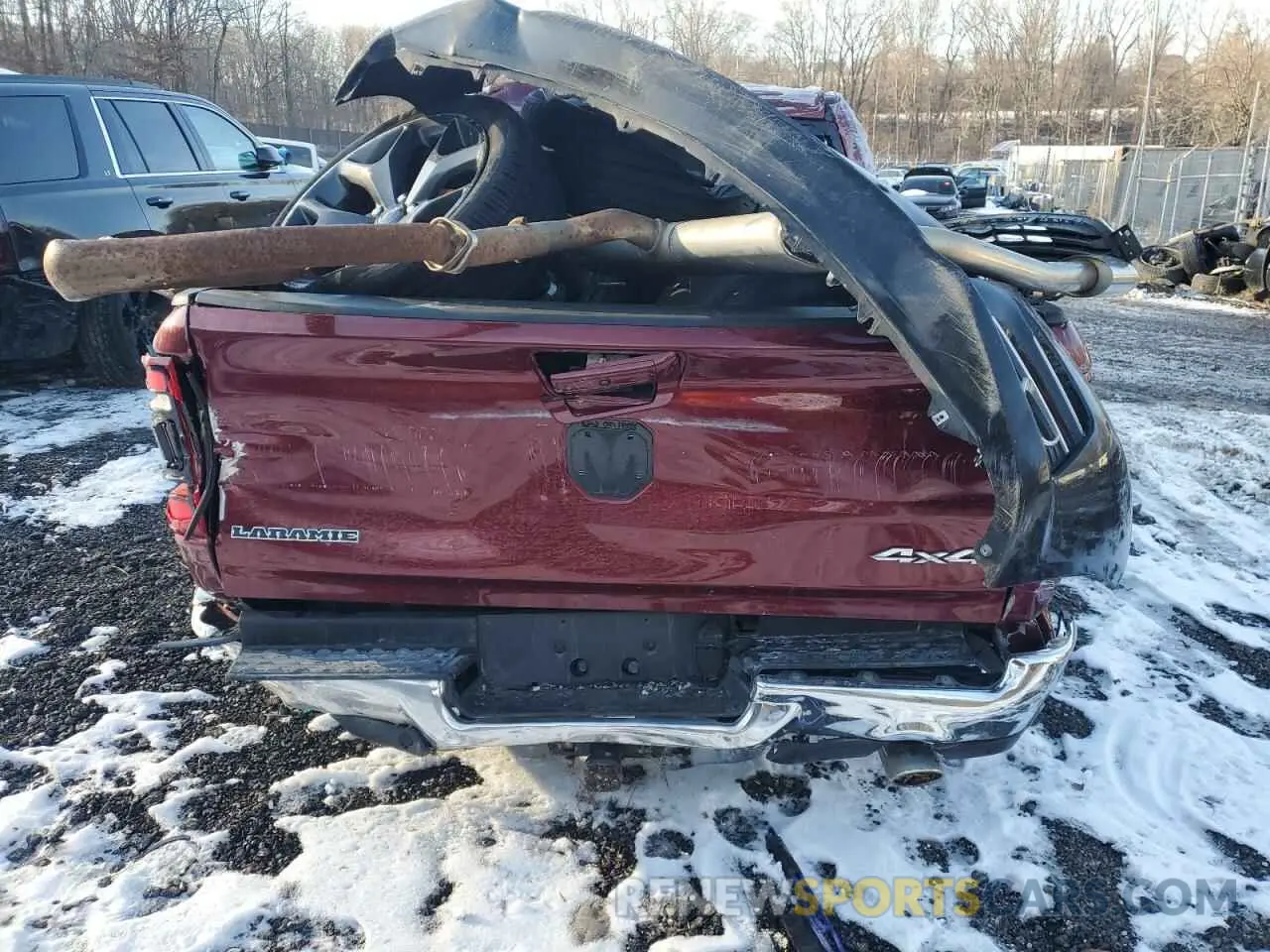 6 Photograph of a damaged car 1C6SRFJT0PN542519 RAM 1500 2023