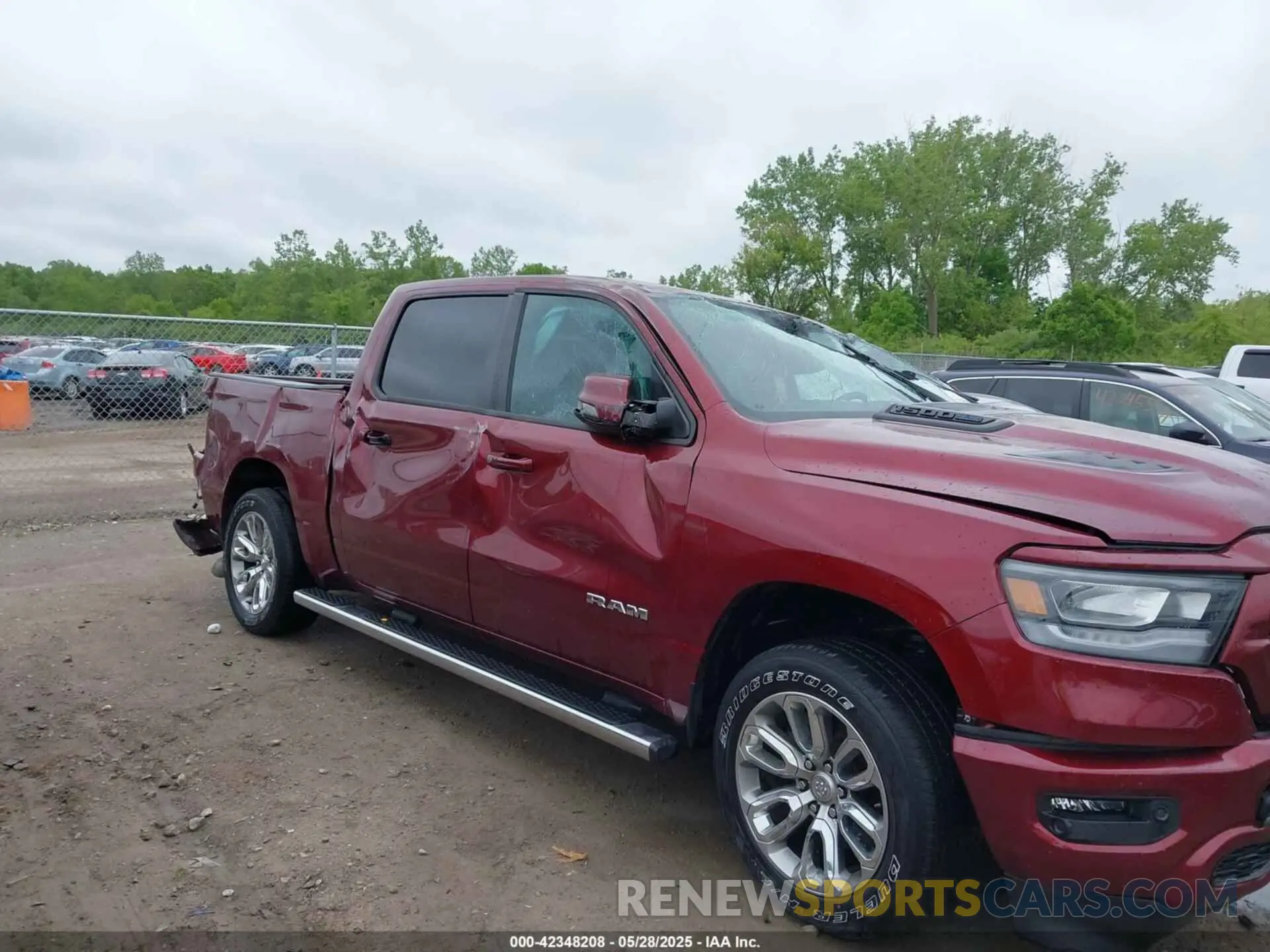 6 Photograph of a damaged car 1C6SRFJT3PN522152 RAM 1500 2023